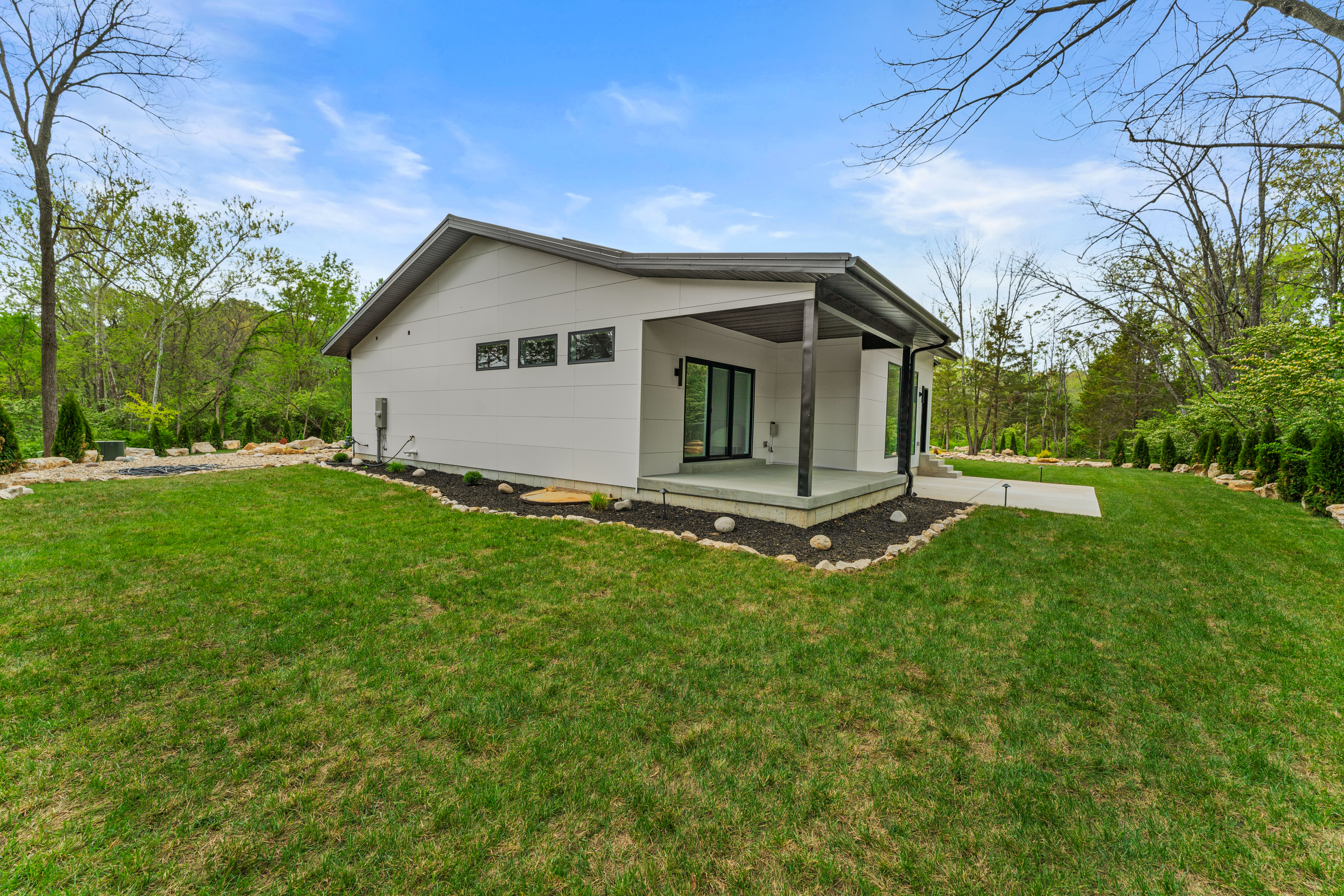  Brand-new Mid-Century Modern Masterpiece Situated on Over 4 Private Acres - 物件實景