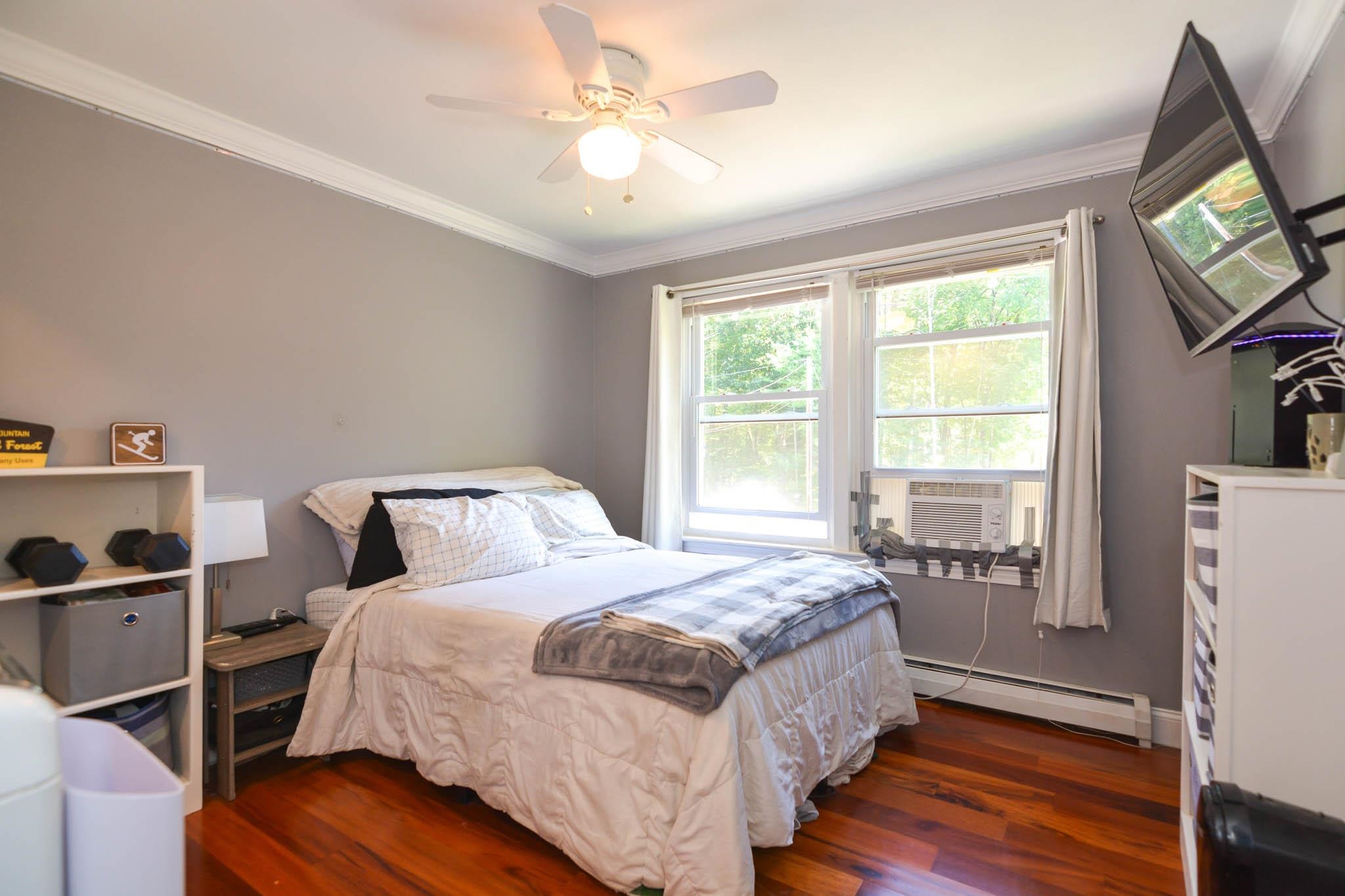 Litchfield, New Hampshire, 03054, United States, 3 Bedrooms Bedrooms, ,1 BathroomBathrooms,Residential,For Sale,1948760