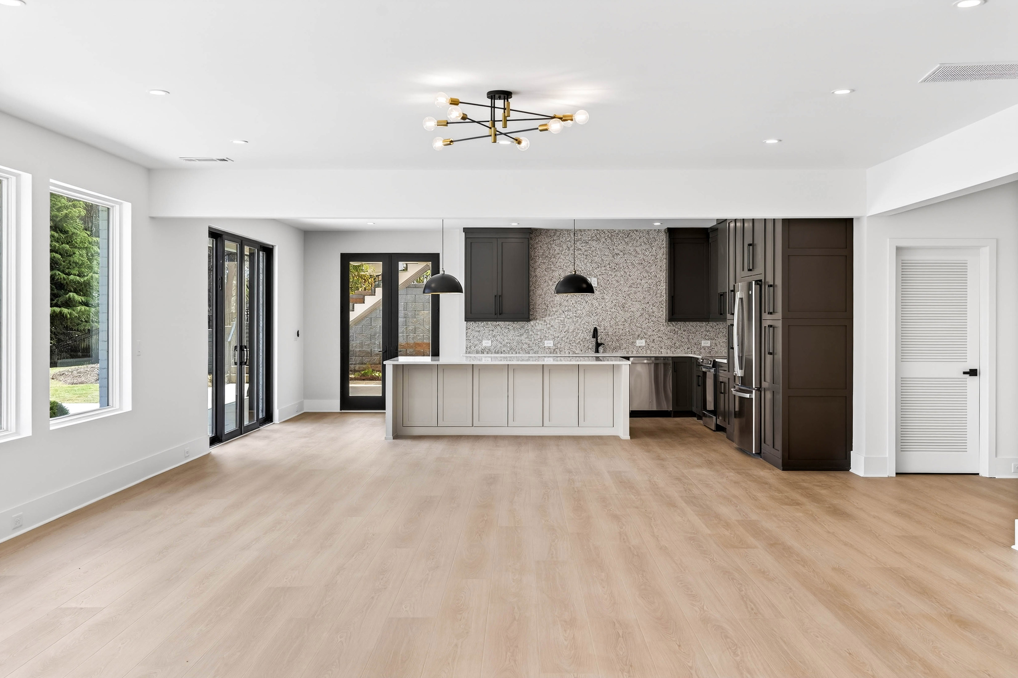  Stunning New Construction in Sought-After East Cobb - 物件實景