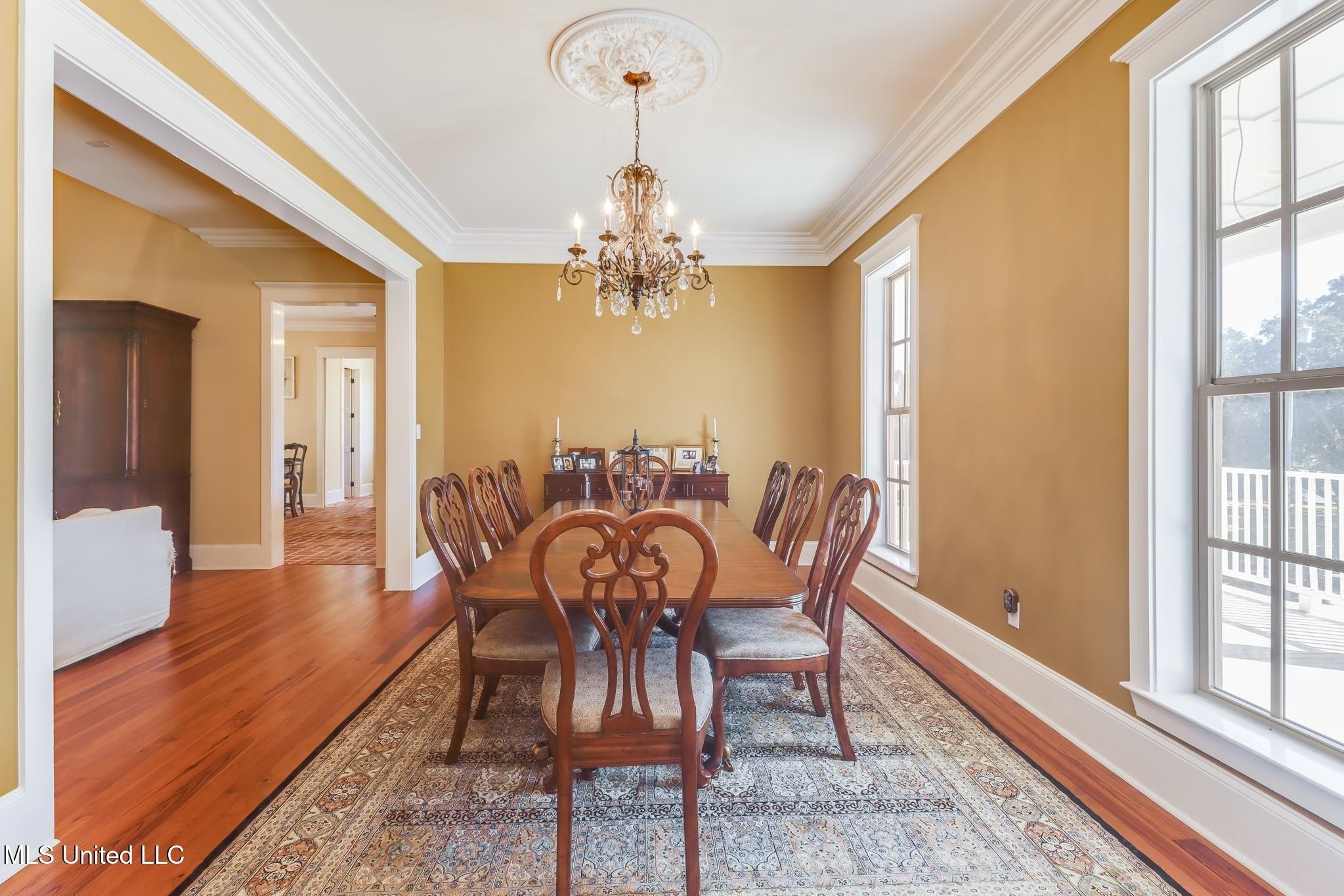 Pascagoula, Mississippi, 39581, United States, 5 Bedrooms Bedrooms, ,6 BathroomsBathrooms,Residential,For Sale,1977278