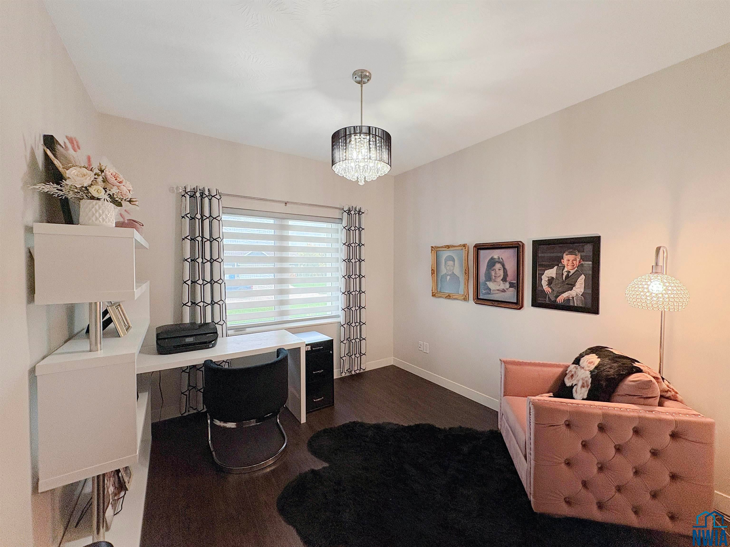 Hinton, Iowa, 51024, United States, 4 Bedrooms Bedrooms, ,3 BathroomsBathrooms,Residential,For Sale,1983377