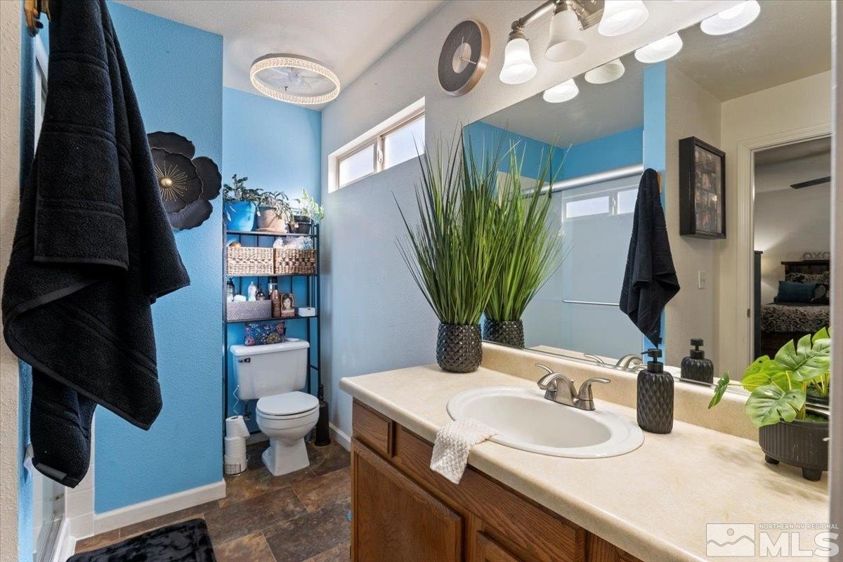 Sparks, Nevada, 89436, United States, 3 Bedrooms Bedrooms, ,3 BathroomsBathrooms,Residential,For Sale,1943111