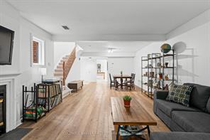 Ottawa, Ontario, K1N 9N7, CA, 2 Bedrooms Bedrooms, ,3 BathroomsBathrooms,Residential,For Sale,1966889