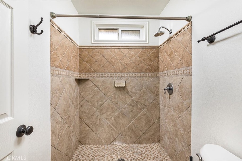 Murrieta, California, 92563, United States, 3 Bedrooms Bedrooms, ,1 BathroomBathrooms,Residential,For Sale,1975834