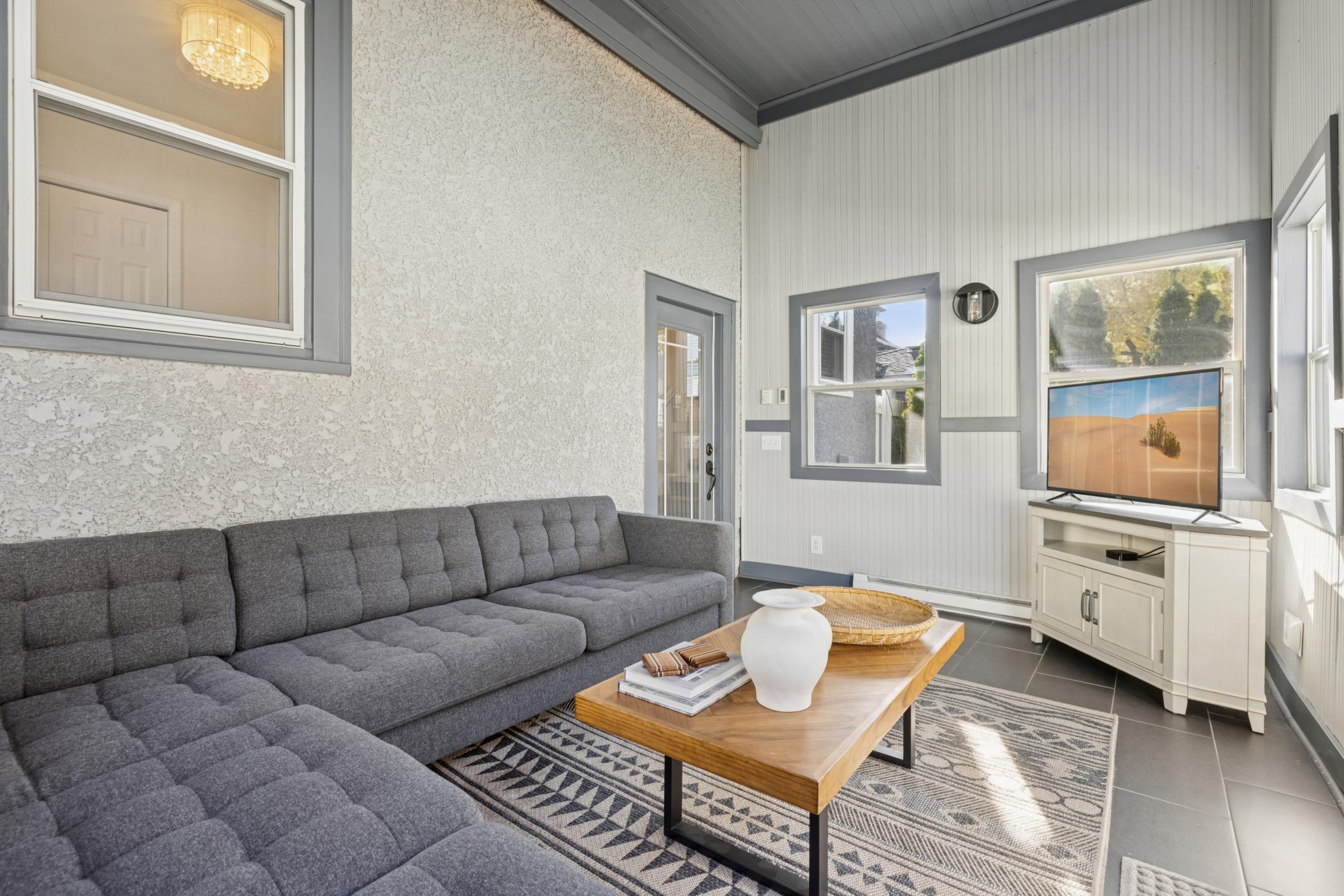 Minneapolis, Minnesota, 55419, United States, 3 Bedrooms Bedrooms, ,2 BathroomsBathrooms,Residential,For Sale,1988979