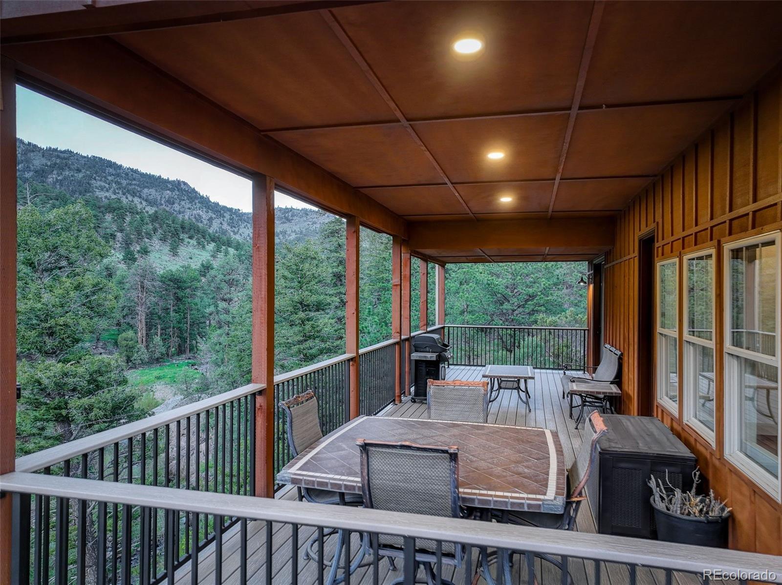 Lyons, Colorado, 80540, United States, 3 Bedrooms Bedrooms, ,1 BathroomBathrooms,Residential,For Sale,1942117