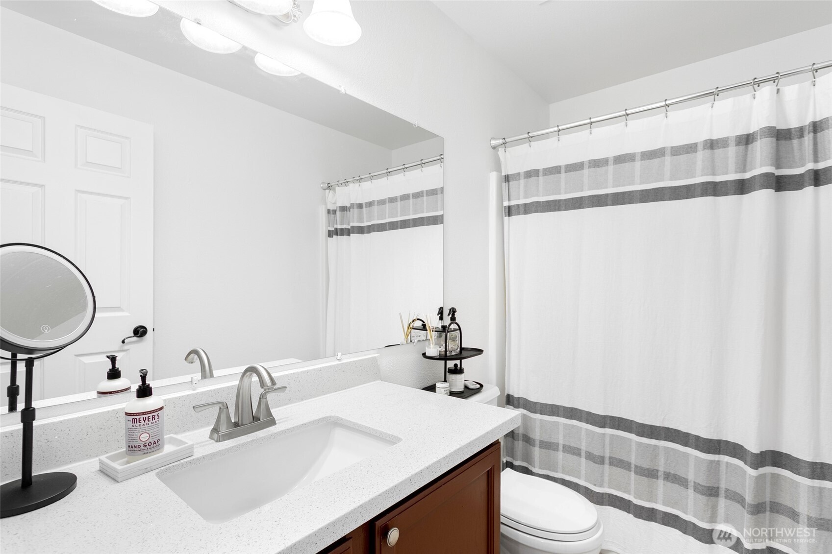 Bonney Lake, Washington, 98391, United States, 4 Bedrooms Bedrooms, ,3 BathroomsBathrooms,Residential,For Sale,1911203