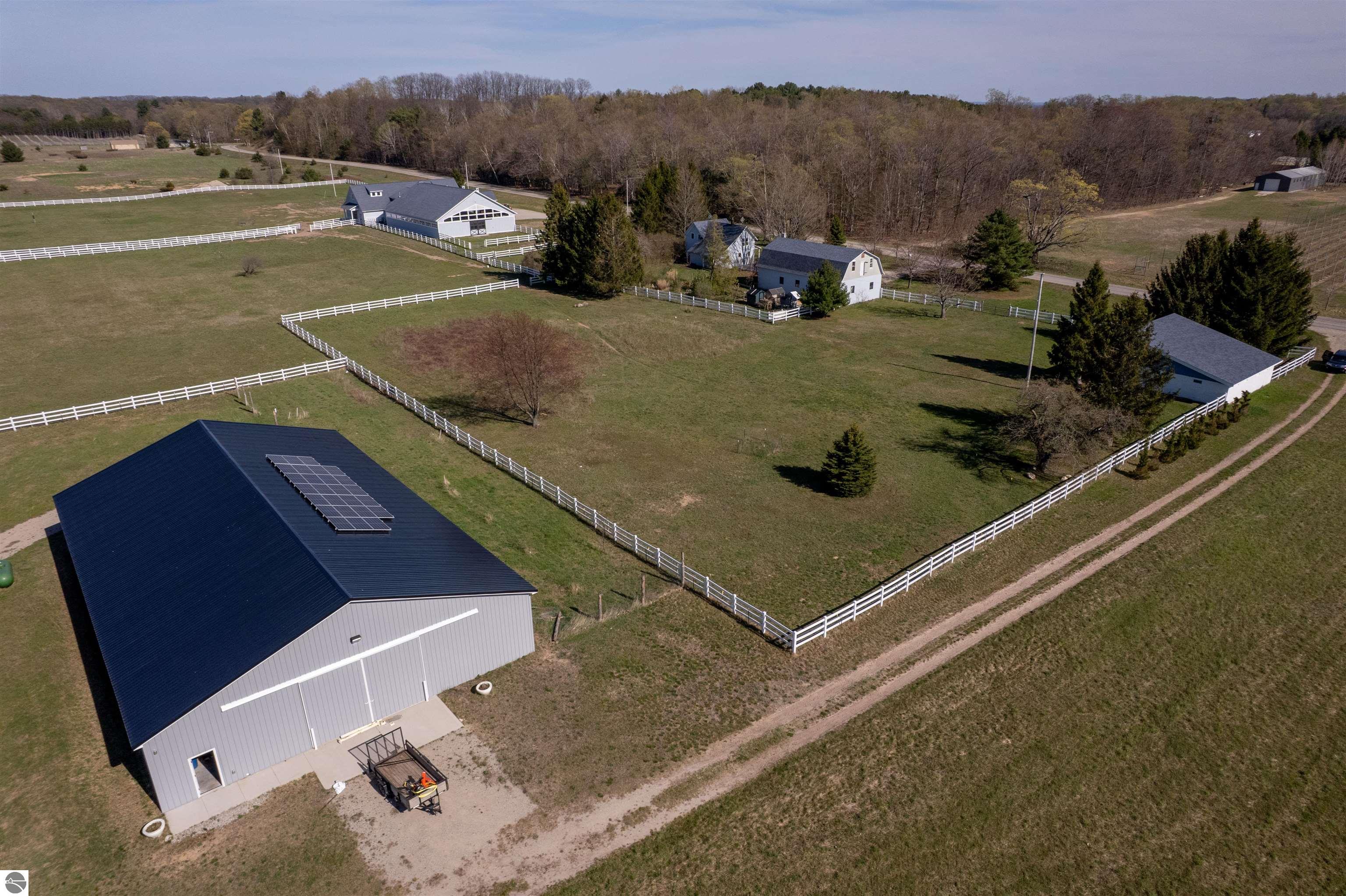 Traverse City, Michigan, 49686, United States, 3 Bedrooms Bedrooms, ,2 BathroomsBathrooms,Residential,For Sale,1819193