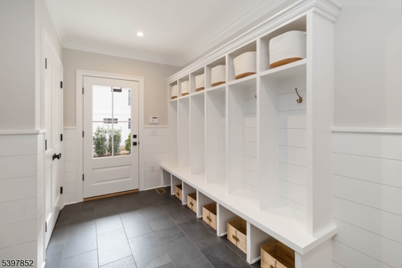 Chatham Twp., New Jersey, 07928, United States, 7 Bedrooms Bedrooms, ,8 BathroomsBathrooms,Residential,For Sale,1995947