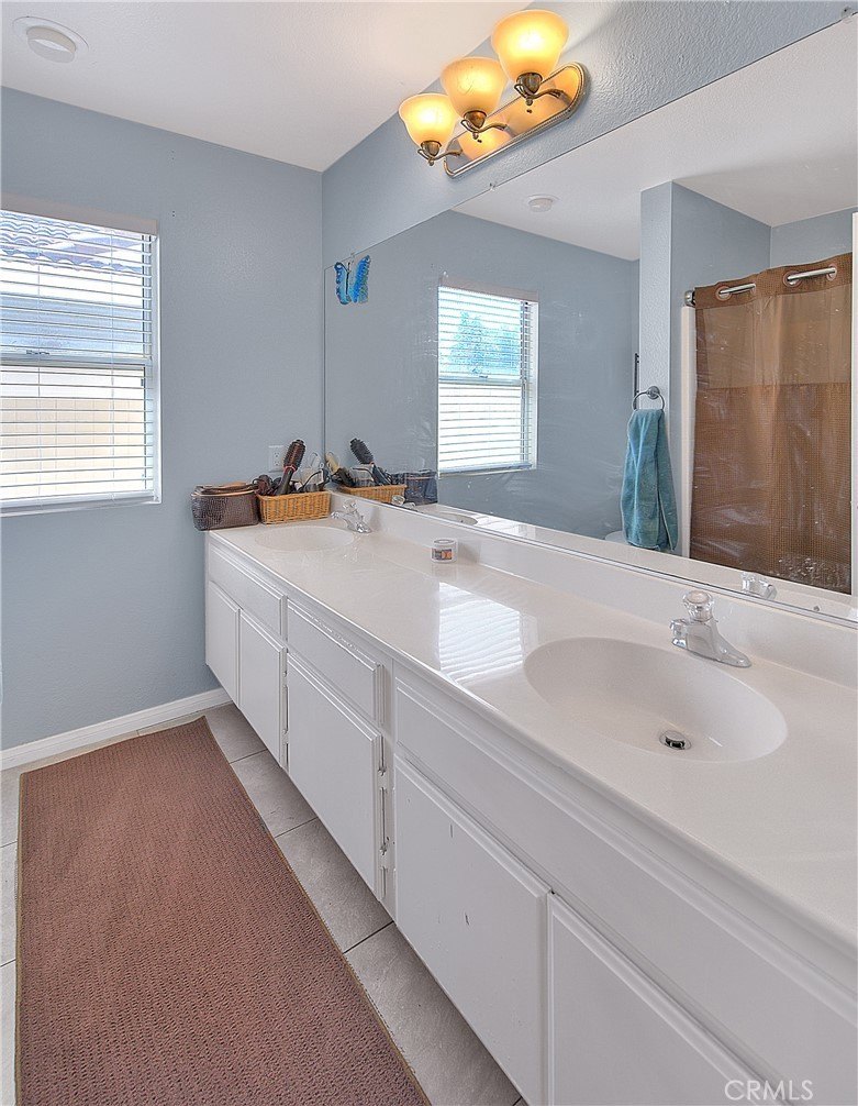 Mentone, California, 92359, United States, 3 Bedrooms Bedrooms, ,2 BathroomsBathrooms,Residential,For Sale,1923053