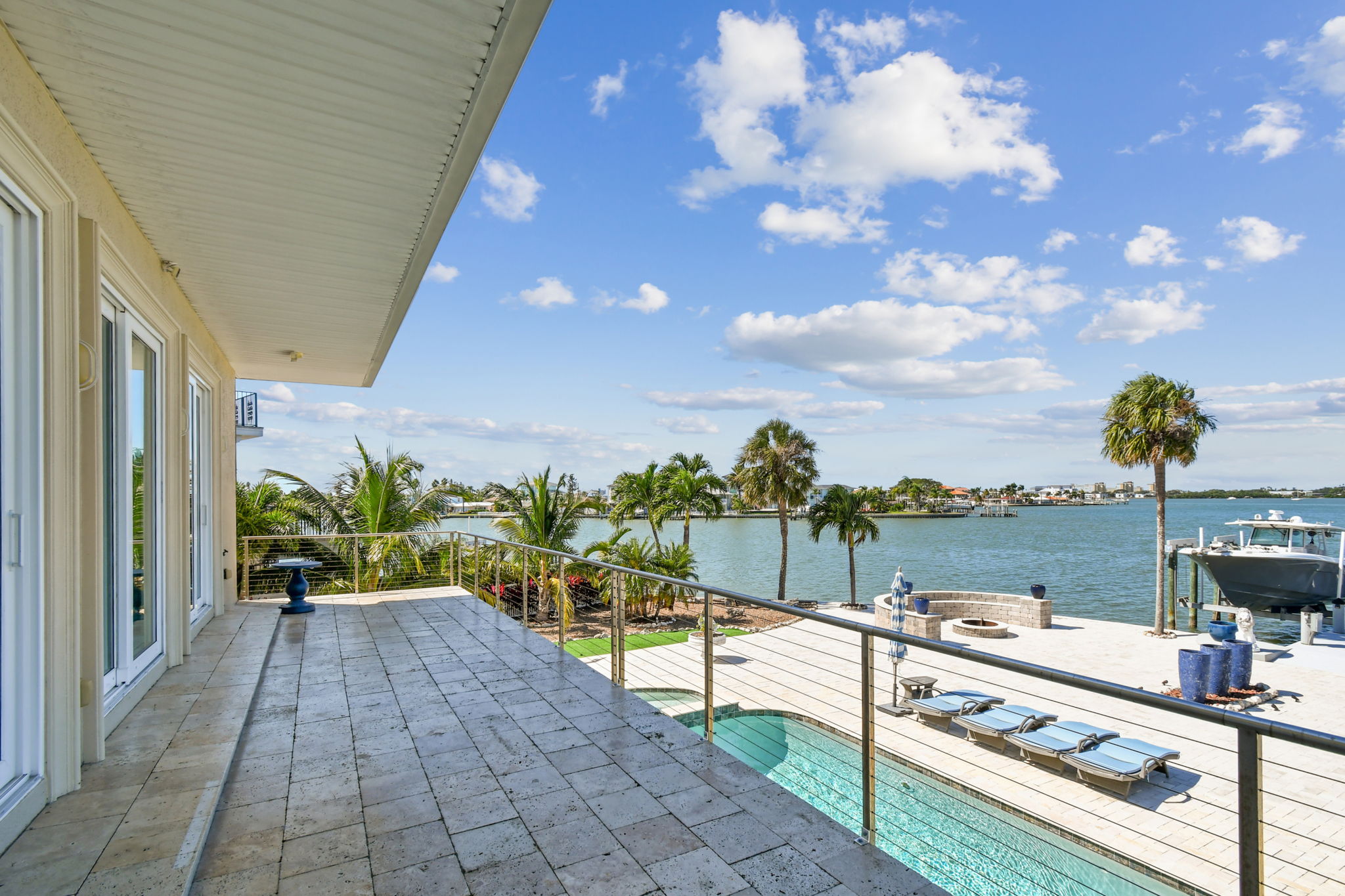 Madeira Beach, Florida, 33708, United States, 6 Bedrooms Bedrooms, ,6 BathroomsBathrooms,Residential,For Sale,1975666