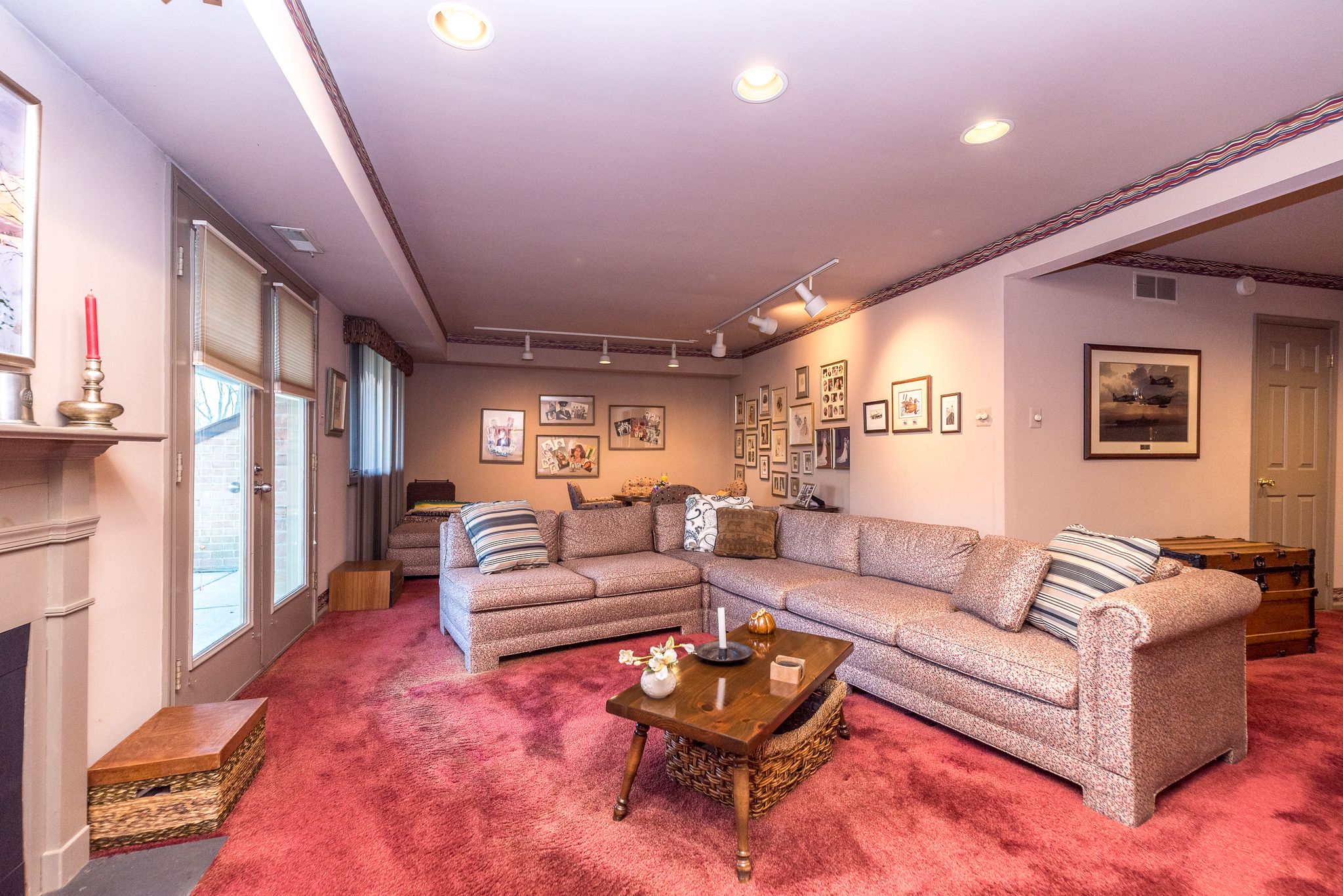 Chesterbrook, Pennsylvania, 19087, United States, 2 Bedrooms Bedrooms, ,3 BathroomsBathrooms,Residential,For Sale,1978885