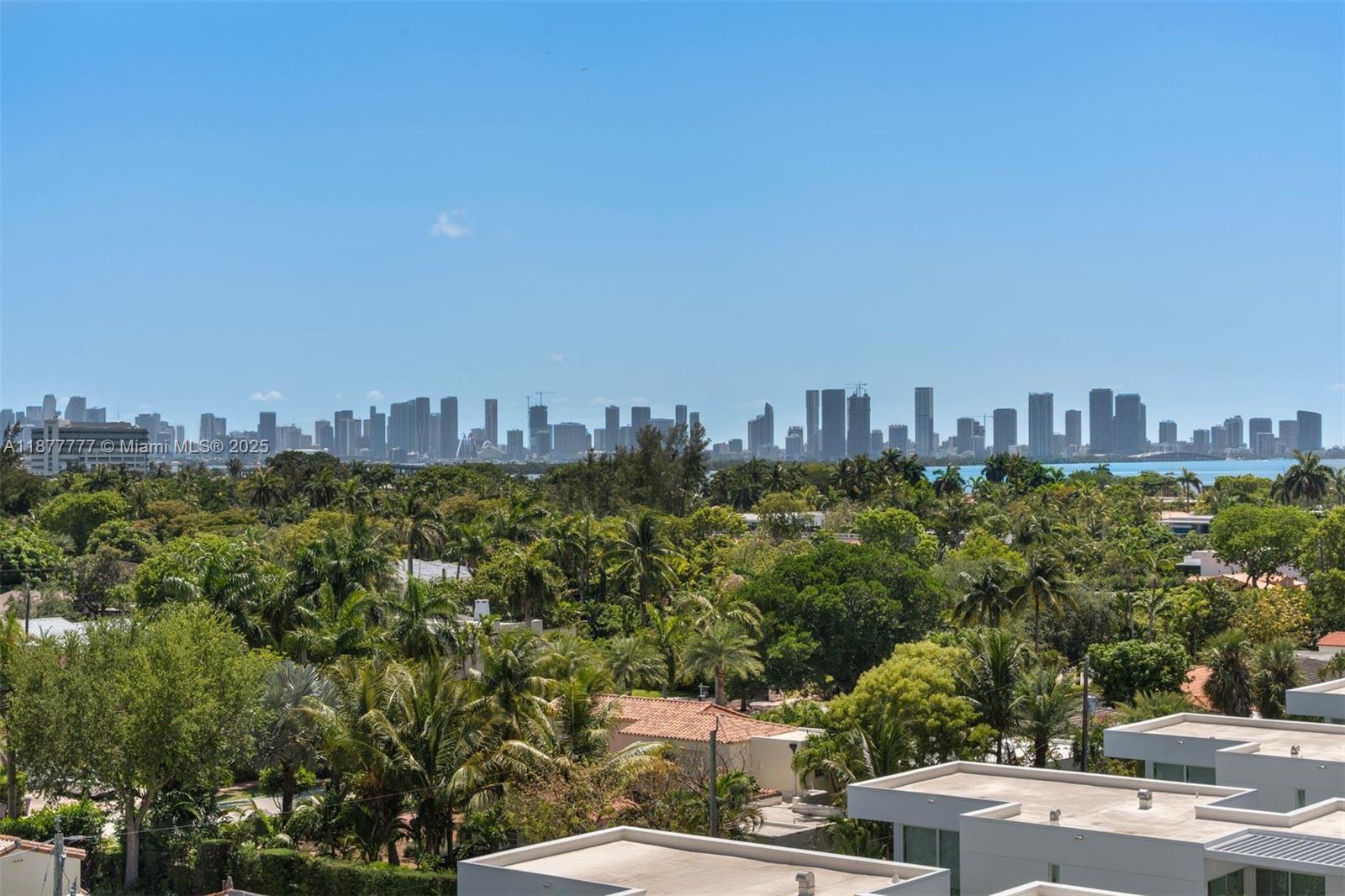 Miami Beach, Florida, 33140, United States, 4 Bedrooms Bedrooms, ,5 BathroomsBathrooms,Residential,For Sale,1948175