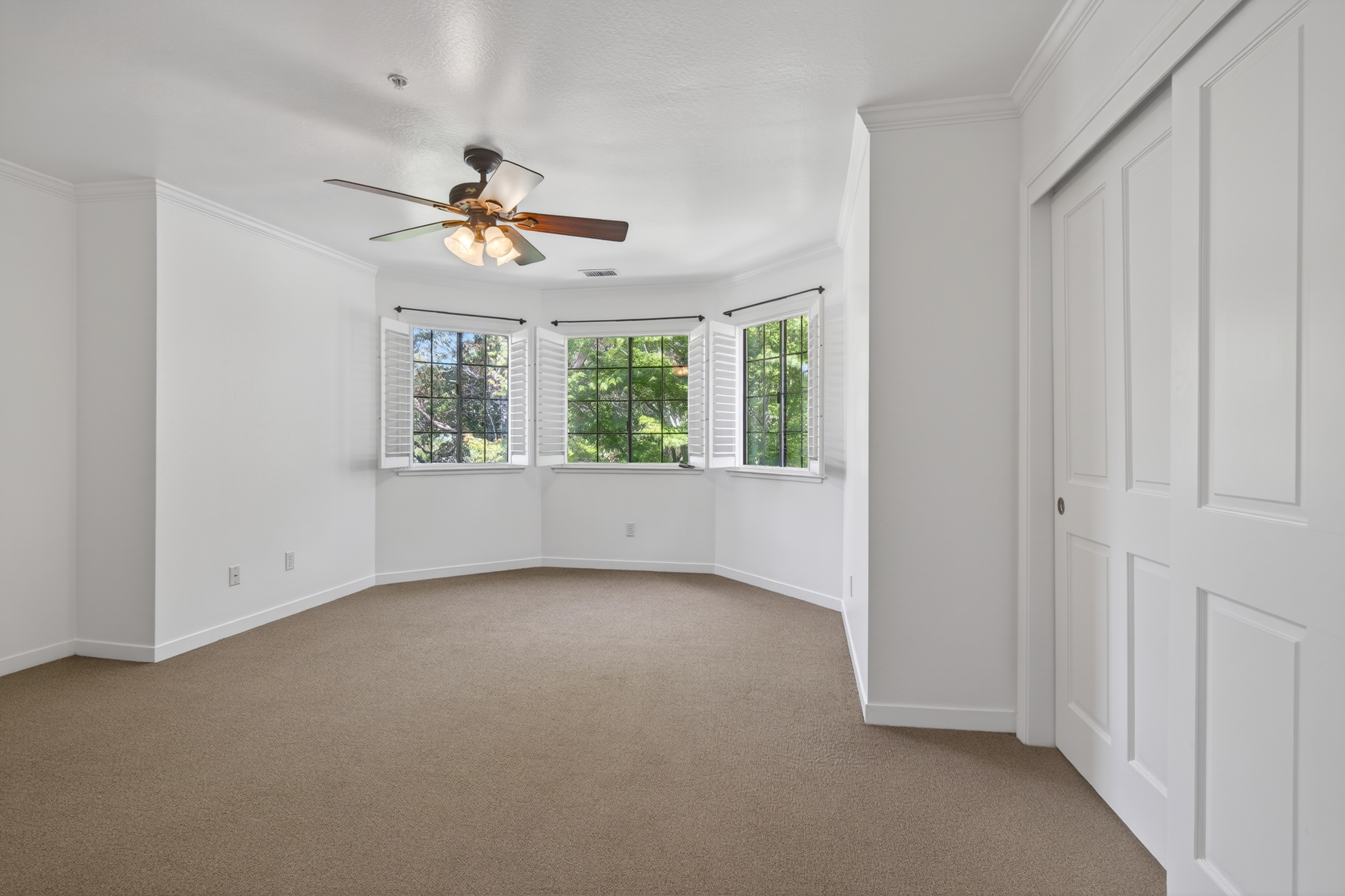  Grand Estate in Novato’s Prestigious Gated Lockton Lane - 物件實景