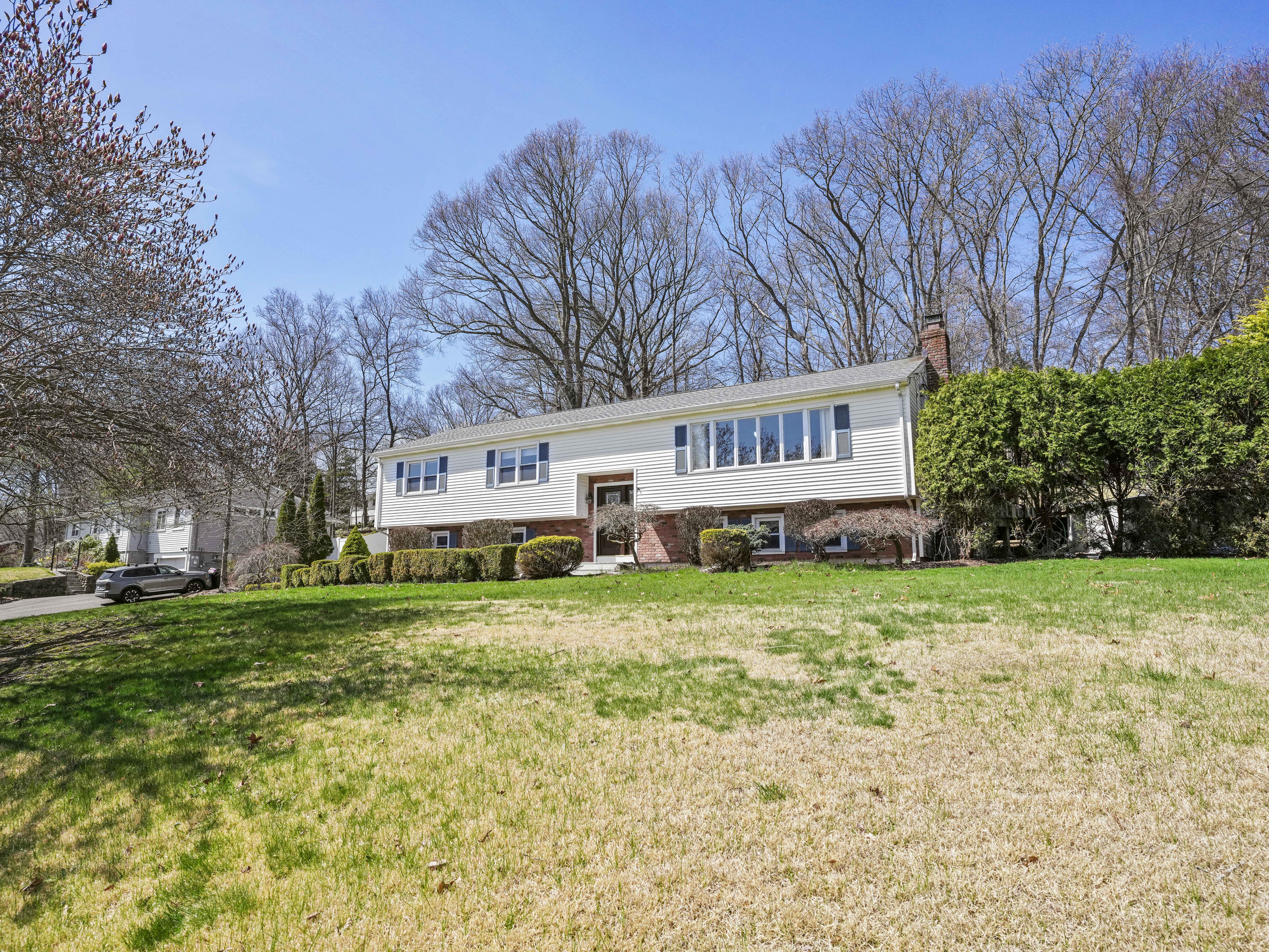  Peaceful Raised Ranch on Cul-de-sac - 物件實景
