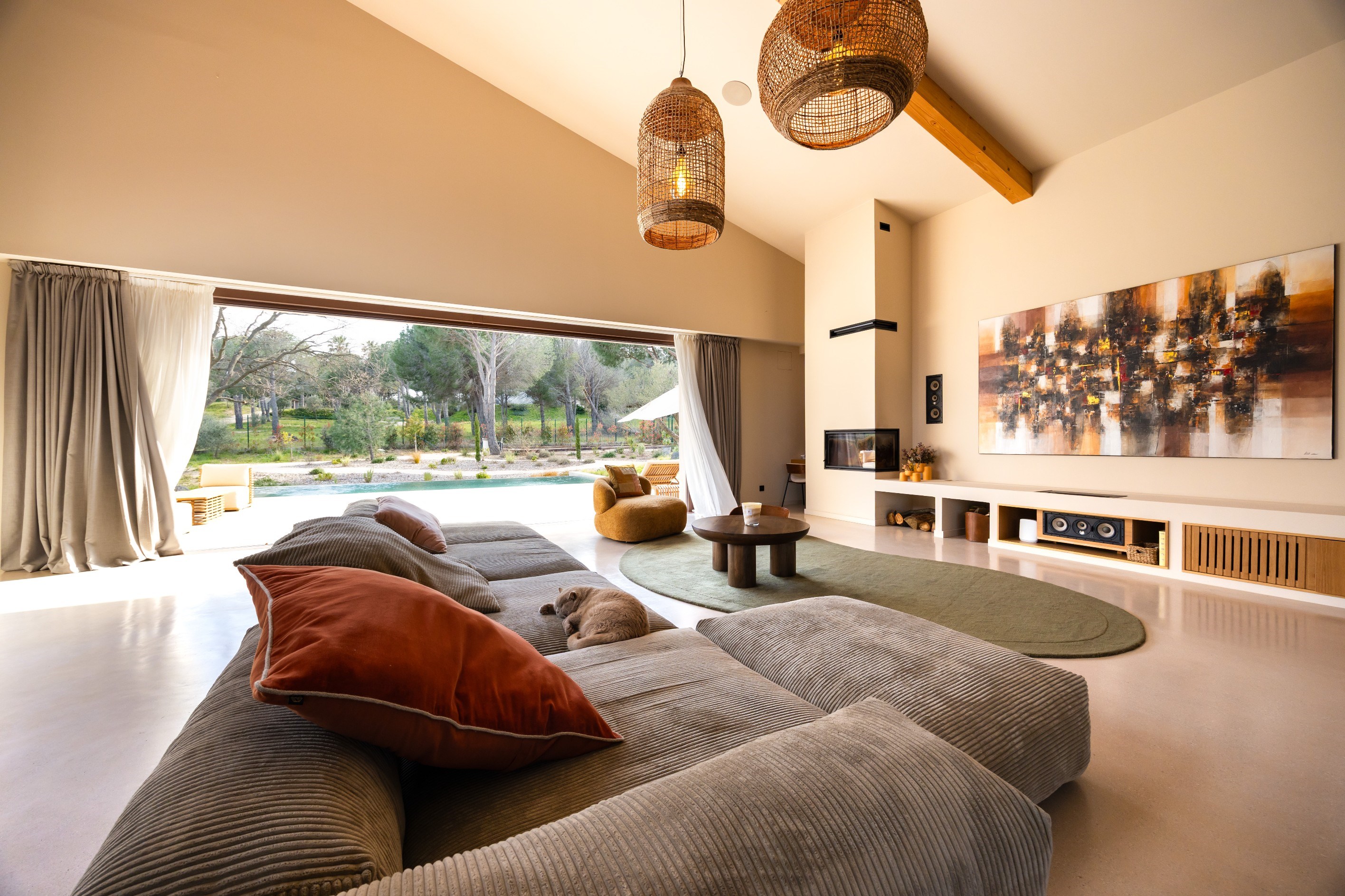  Contemporary single-storey villa with swimming pool in a natural setting - 物件實景