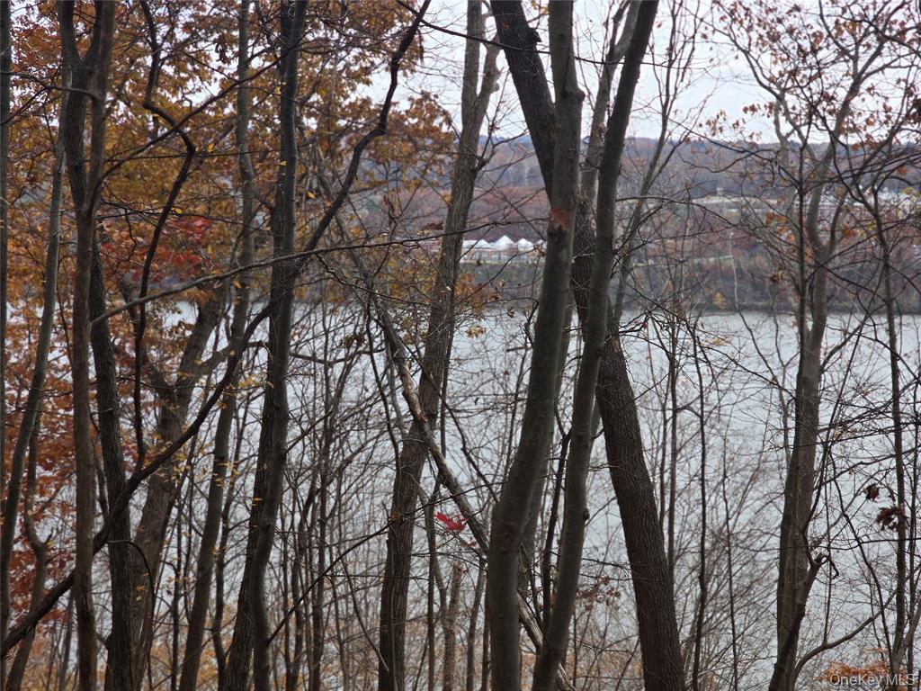 Highland, New York, 12528, United States, ,Residential,For Sale,1989942