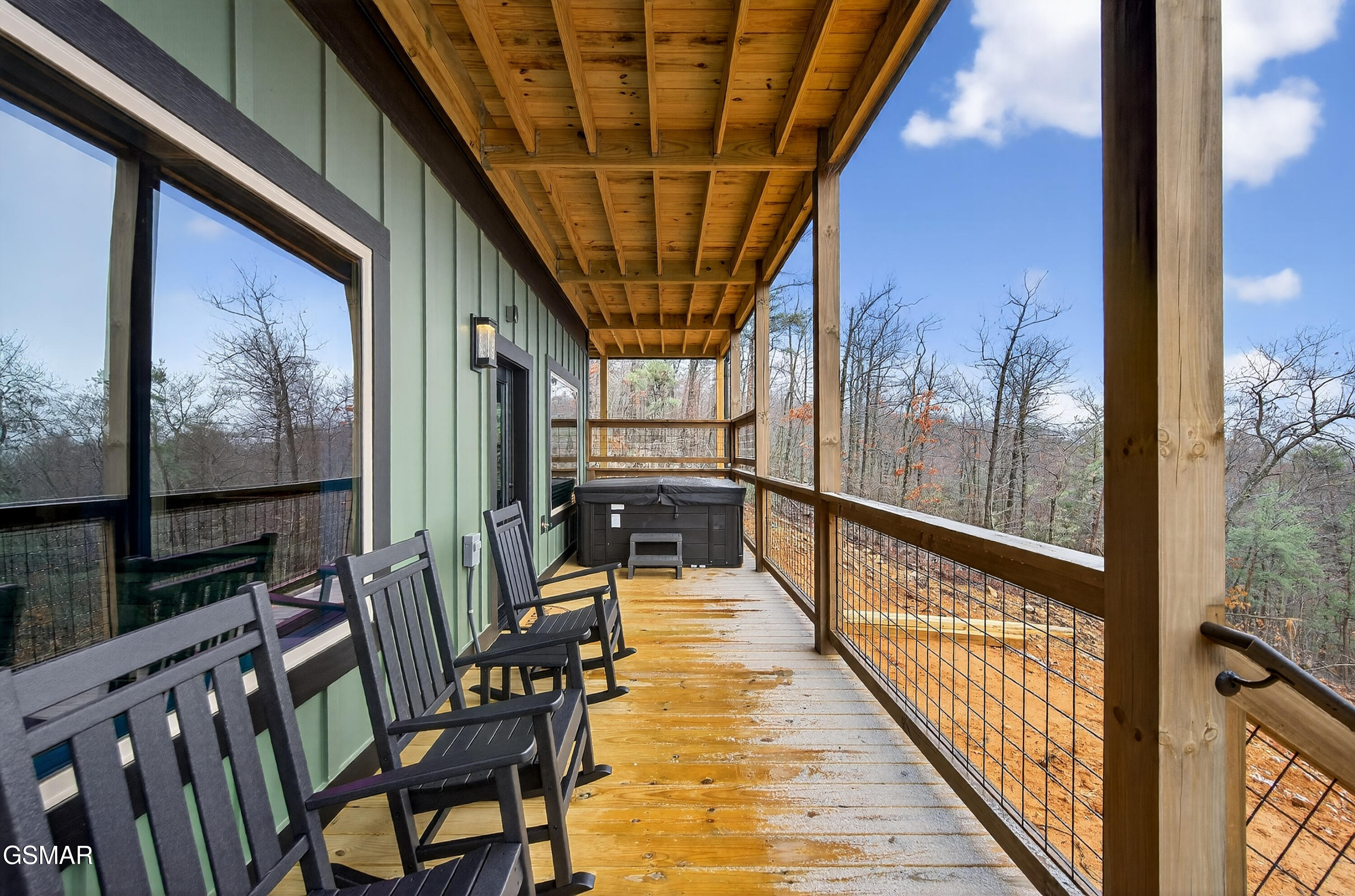 Sevierville, Tennessee, 37876, United States, 3 Bedrooms Bedrooms, ,5 BathroomsBathrooms,Residential,For Sale,1977074