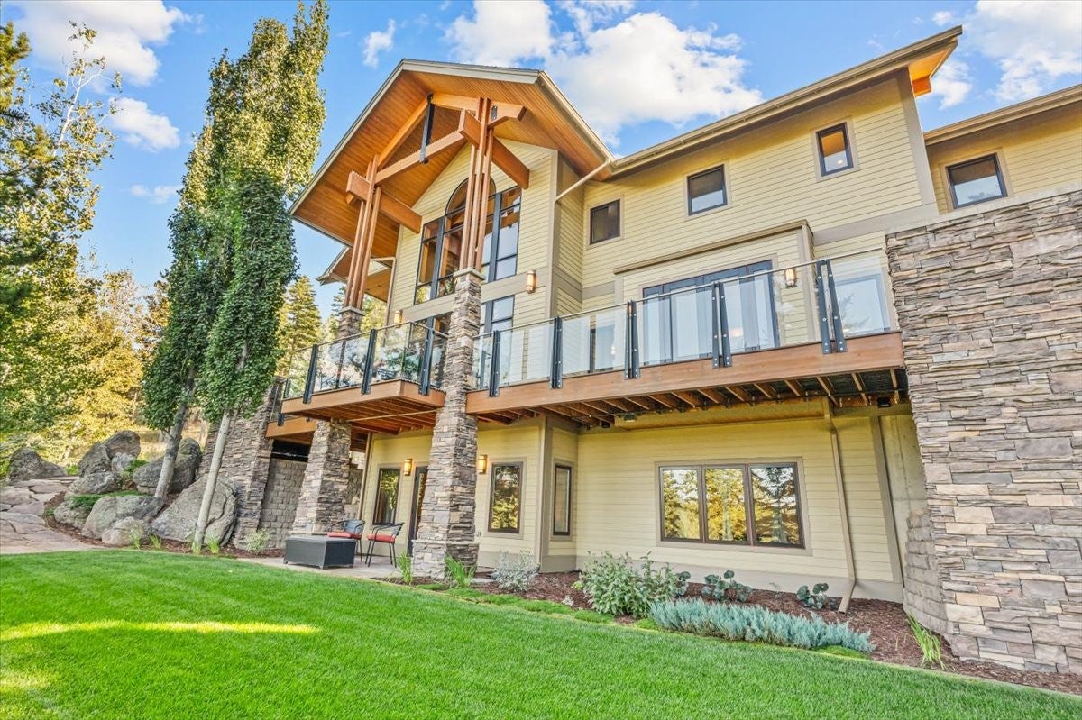 Clancy, Montana, 59634, United States, 6 Bedrooms Bedrooms, ,5 BathroomsBathrooms,Residential,For Sale,1873825