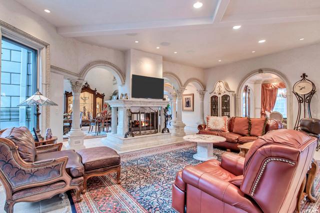 Salt Lake City, Utah, 84103, United States, 4 Bedrooms Bedrooms, ,6 BathroomsBathrooms,Residential,For Sale,2048432