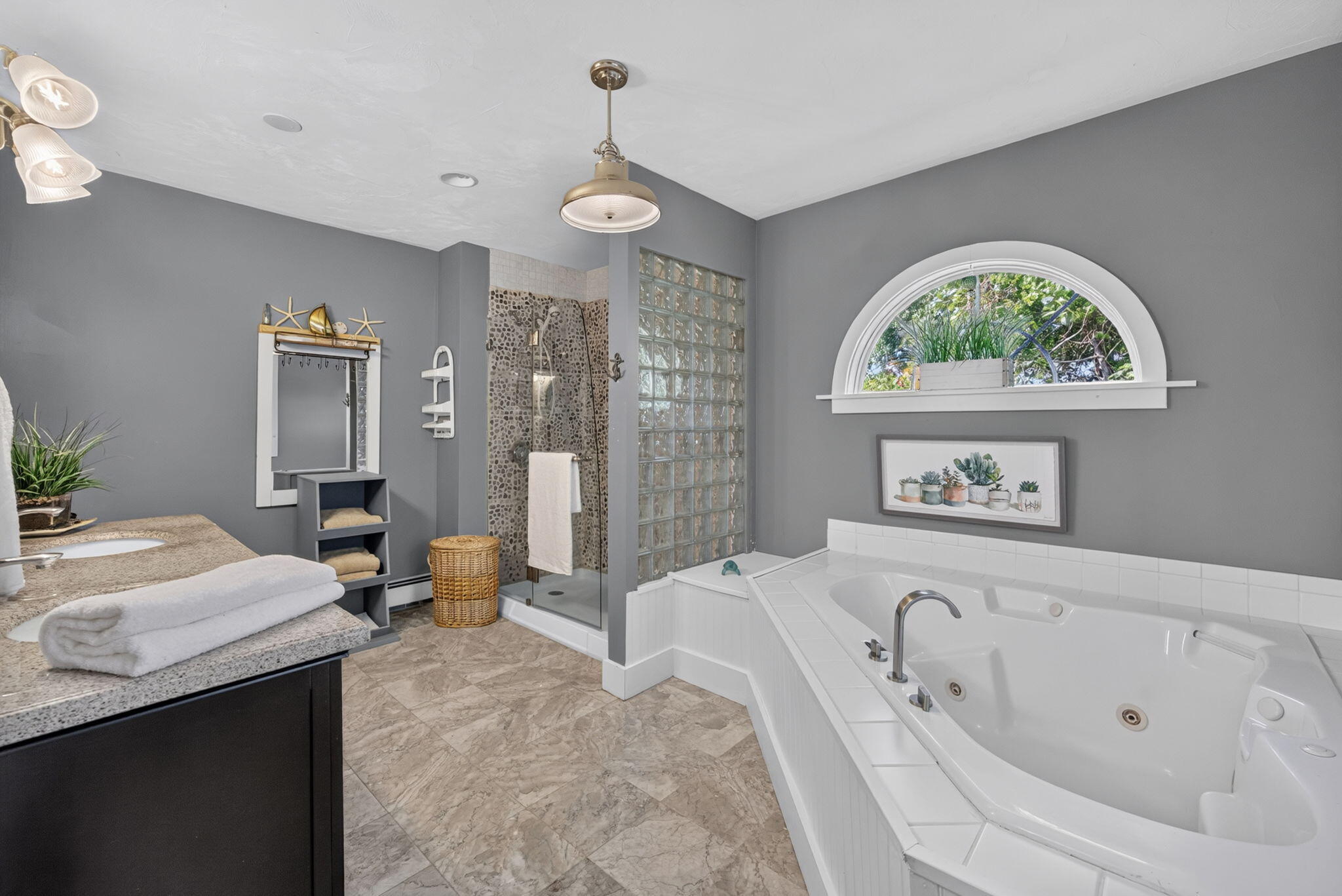  21 Kens Way Street, West Yarmouth, MA, 02673 - 物件實景