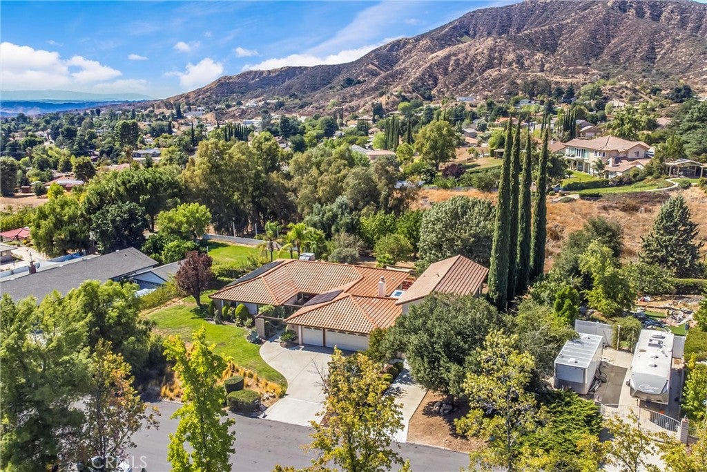 Cherry Valley, California, 92223, United States, 6 Bedrooms Bedrooms, ,3 BathroomsBathrooms,Residential,For Sale,1973904