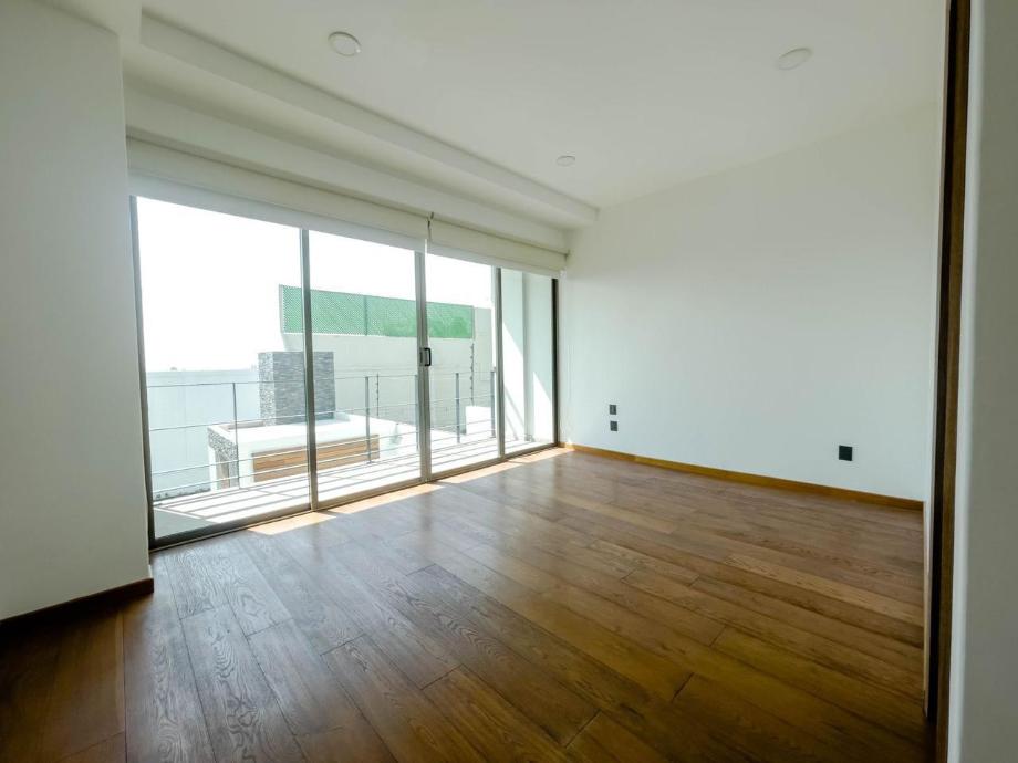 Naucalpan de Juárez, Estado de méxico, 53126, Mexico, 4 Bedrooms Bedrooms, ,5 BathroomsBathrooms,Residential,For Sale,1968961