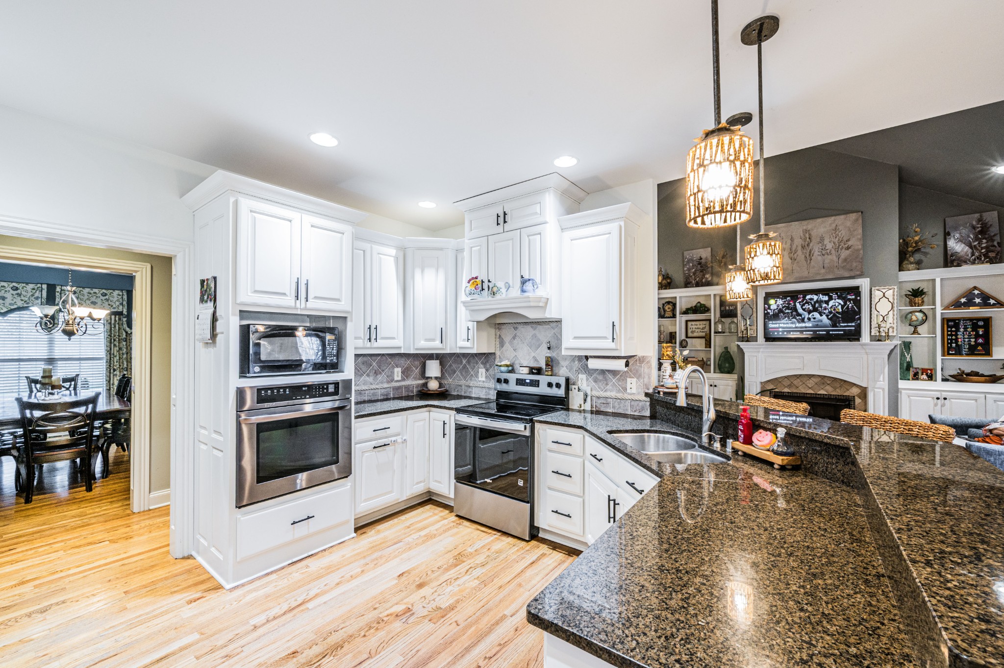 Scottsville, Kentucky, 42164, United States, 4 Bedrooms Bedrooms, ,4 BathroomsBathrooms,Residential,For Sale,2002114