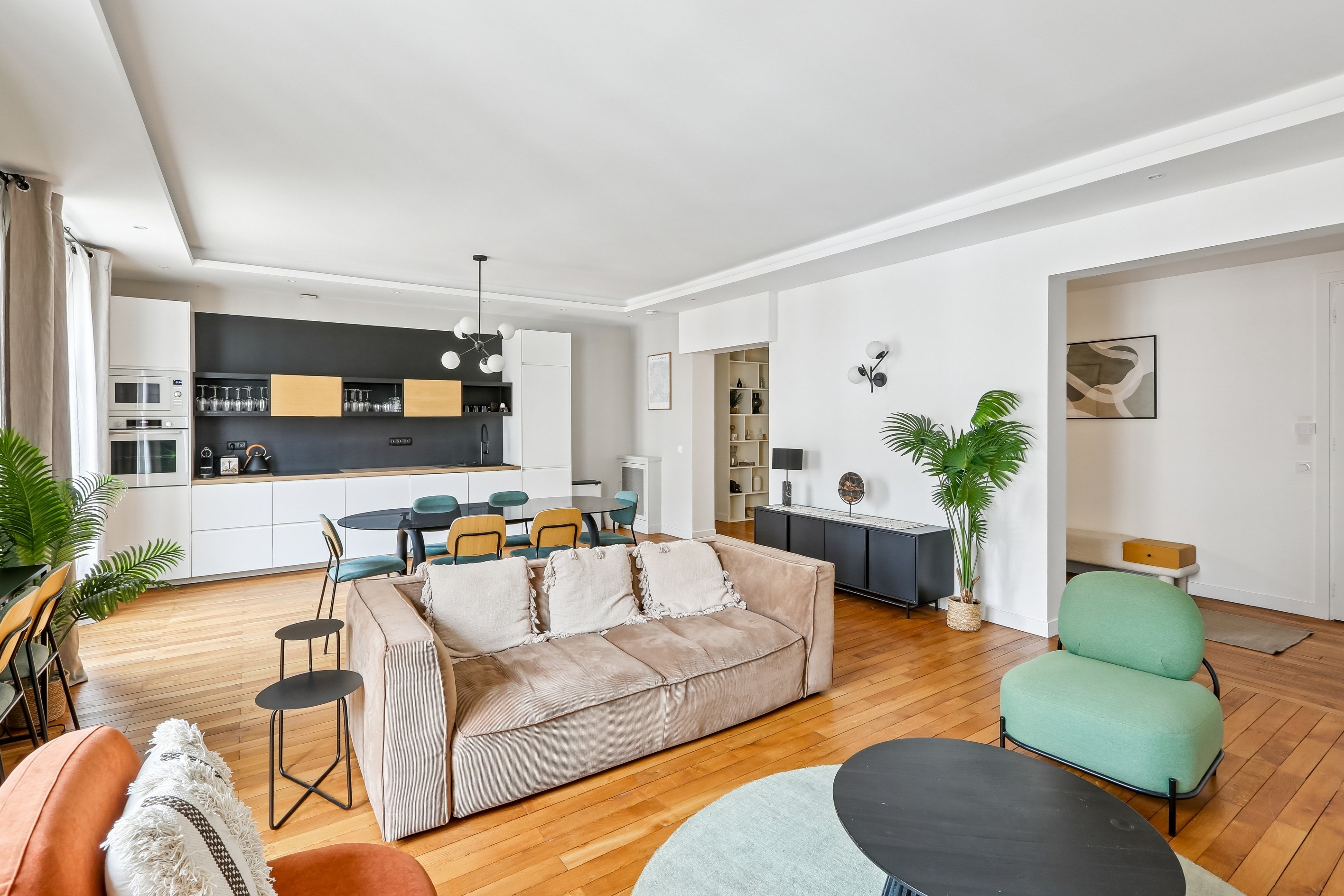  Longchamp / St James – Family Apartment with 4 Bedrooms – High Floor - 物件實景
