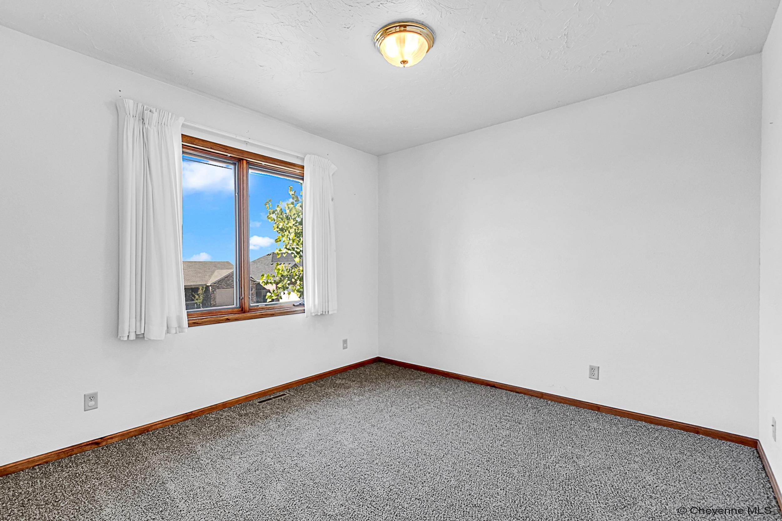 Cheyenne, Wyoming, 82009, United States, 6 Bedrooms Bedrooms, ,3 BathroomsBathrooms,Residential,For Sale,1918509