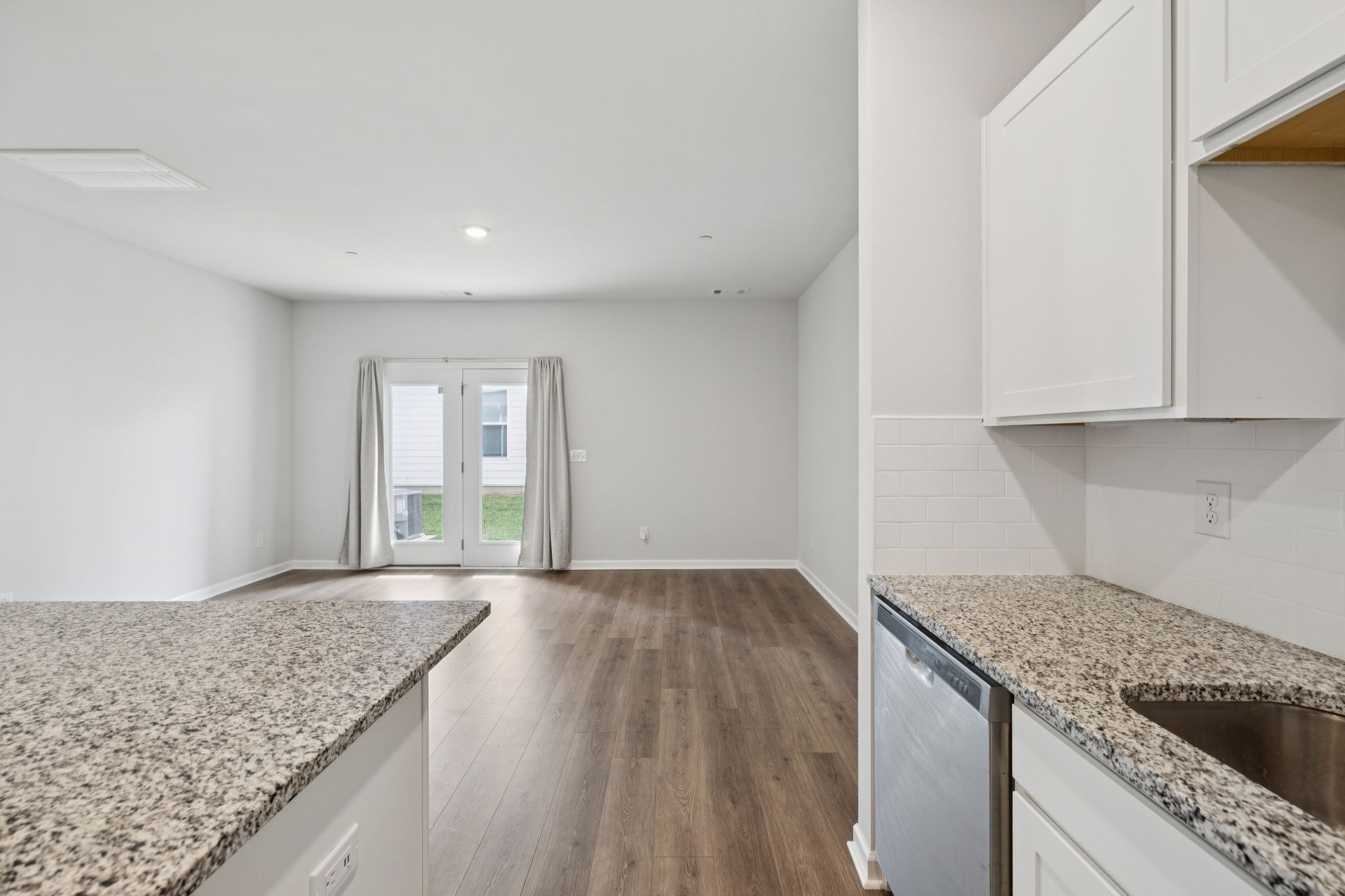  115 Grayson Cir, Chapel Hill, TN, 37034 - 物件實景