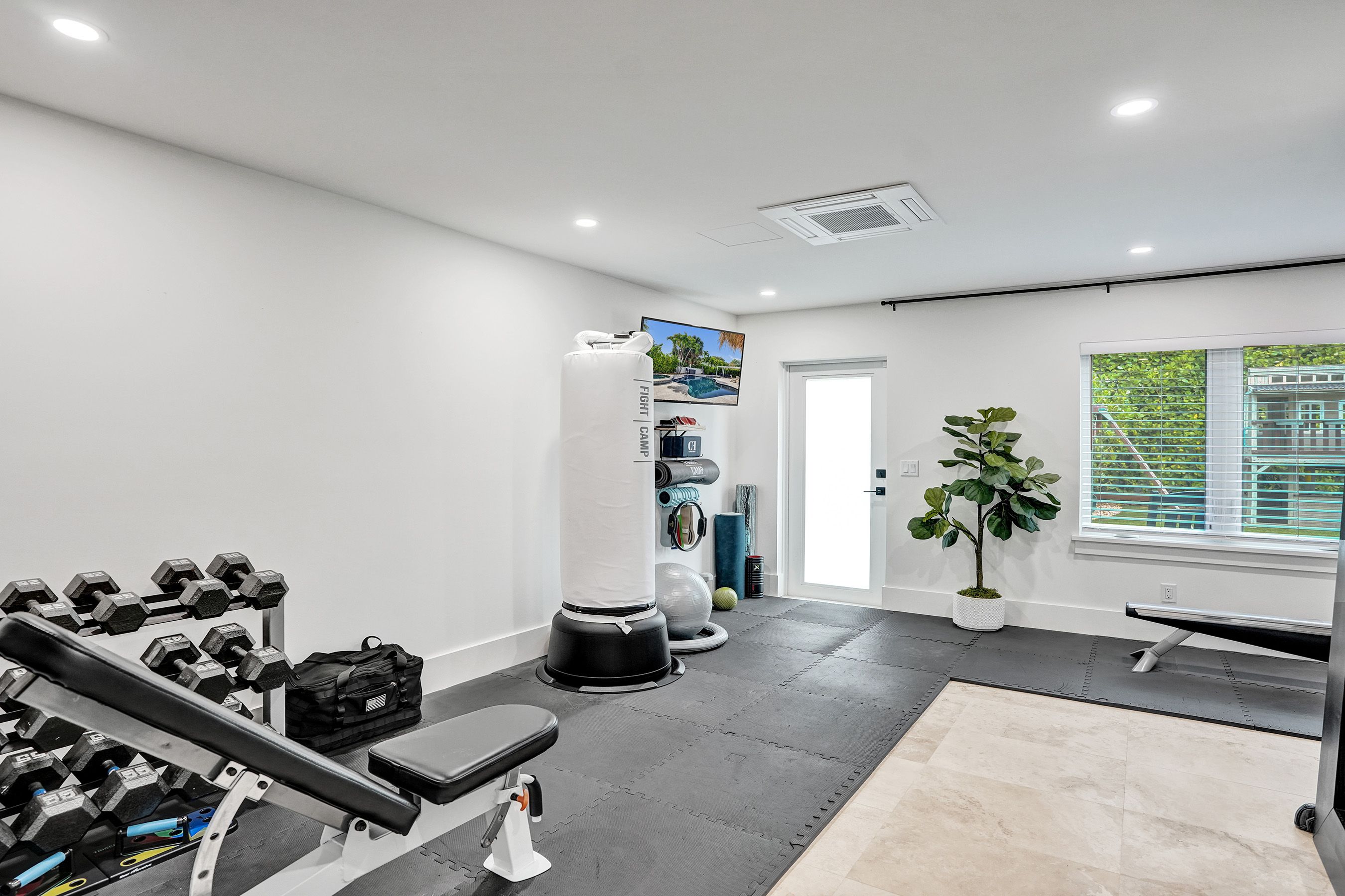  2421 NE 12th Street, Fort Lauderdale, FL, 33304 - 物件實景
