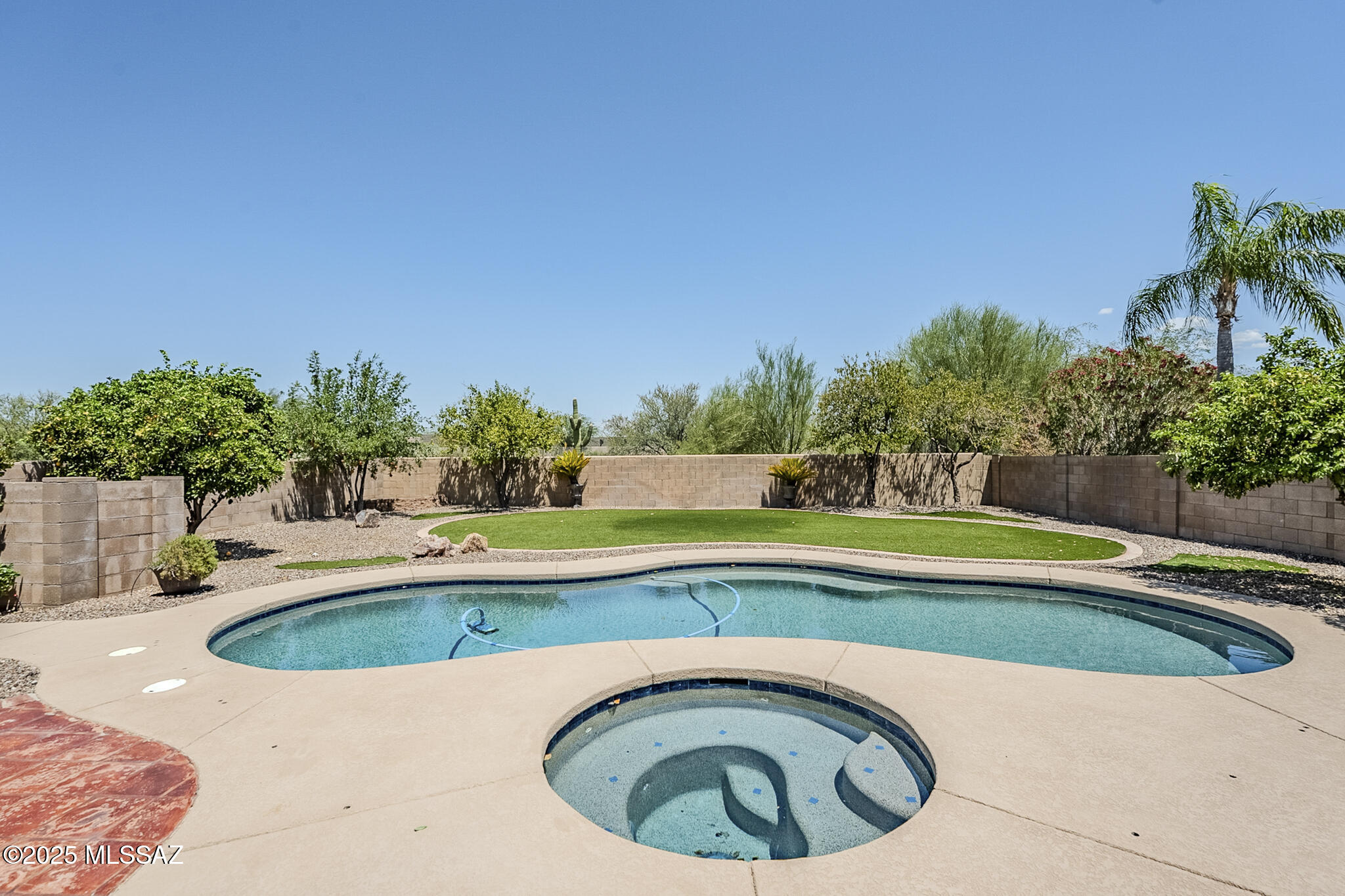 Oro Valley, Arizona, 85755, United States, 5 Bedrooms Bedrooms, ,3 BathroomsBathrooms,Residential,For Sale,1918378