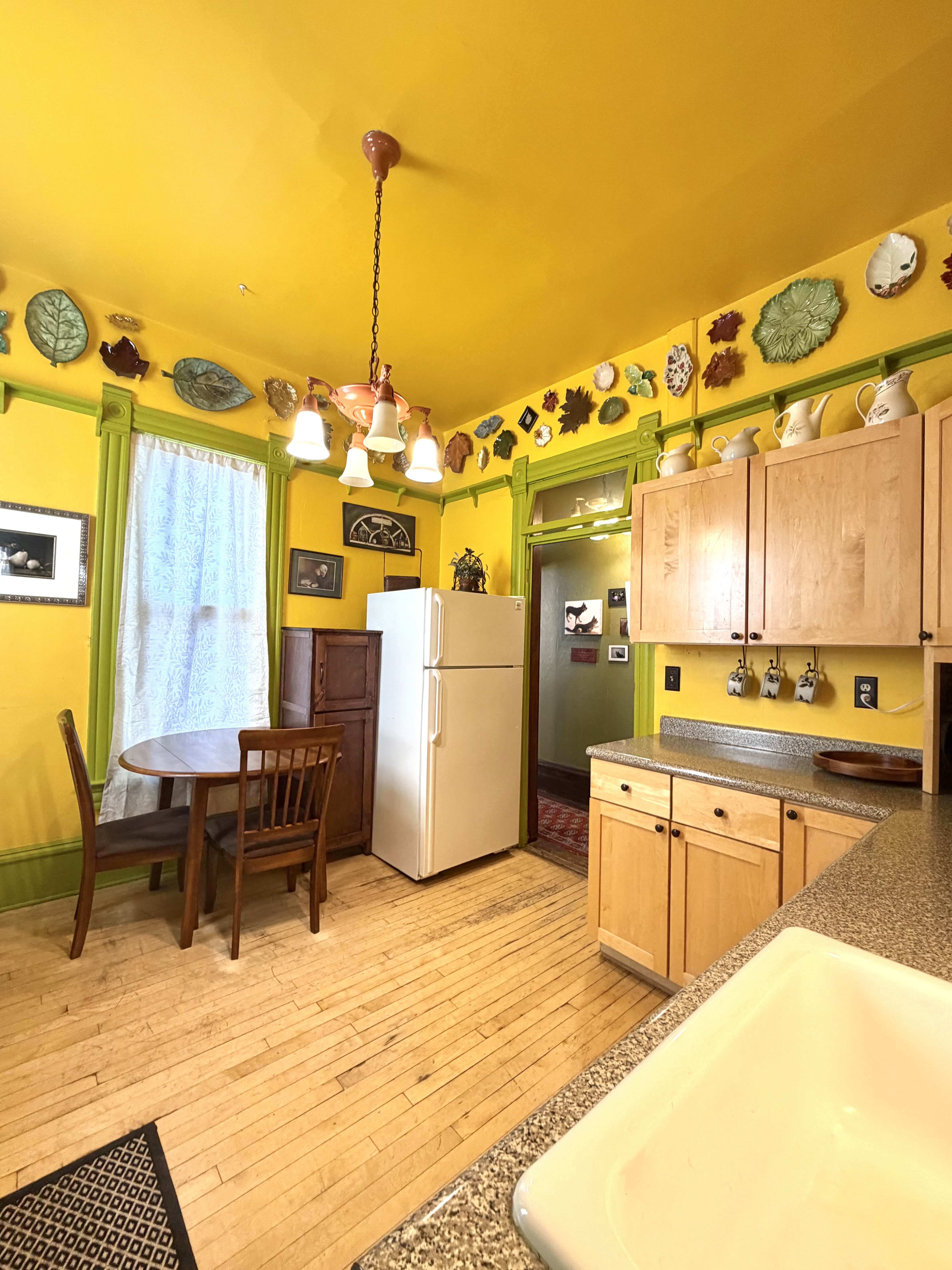 Butte, Montana, 59701, United States, 4 Bedrooms Bedrooms, ,4 BathroomsBathrooms,Residential,For Sale,1995407