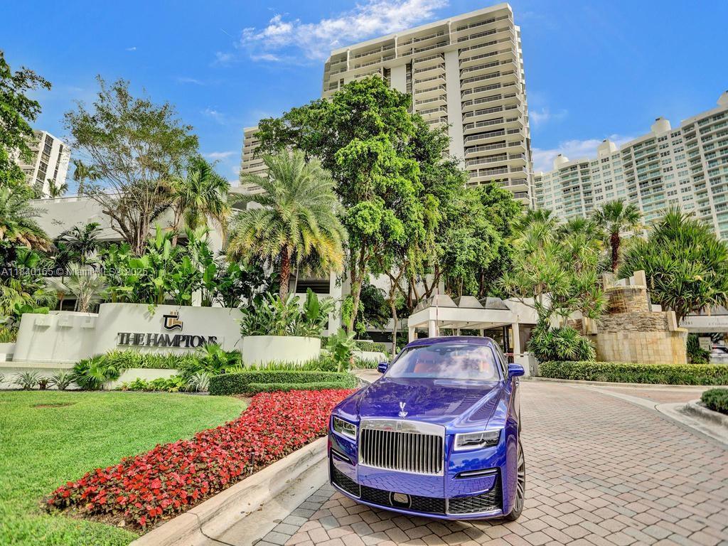 Aventura, Florida, 33180, United States, 2 Bedrooms Bedrooms, ,2 BathroomsBathrooms,Residential,For Sale,1897536