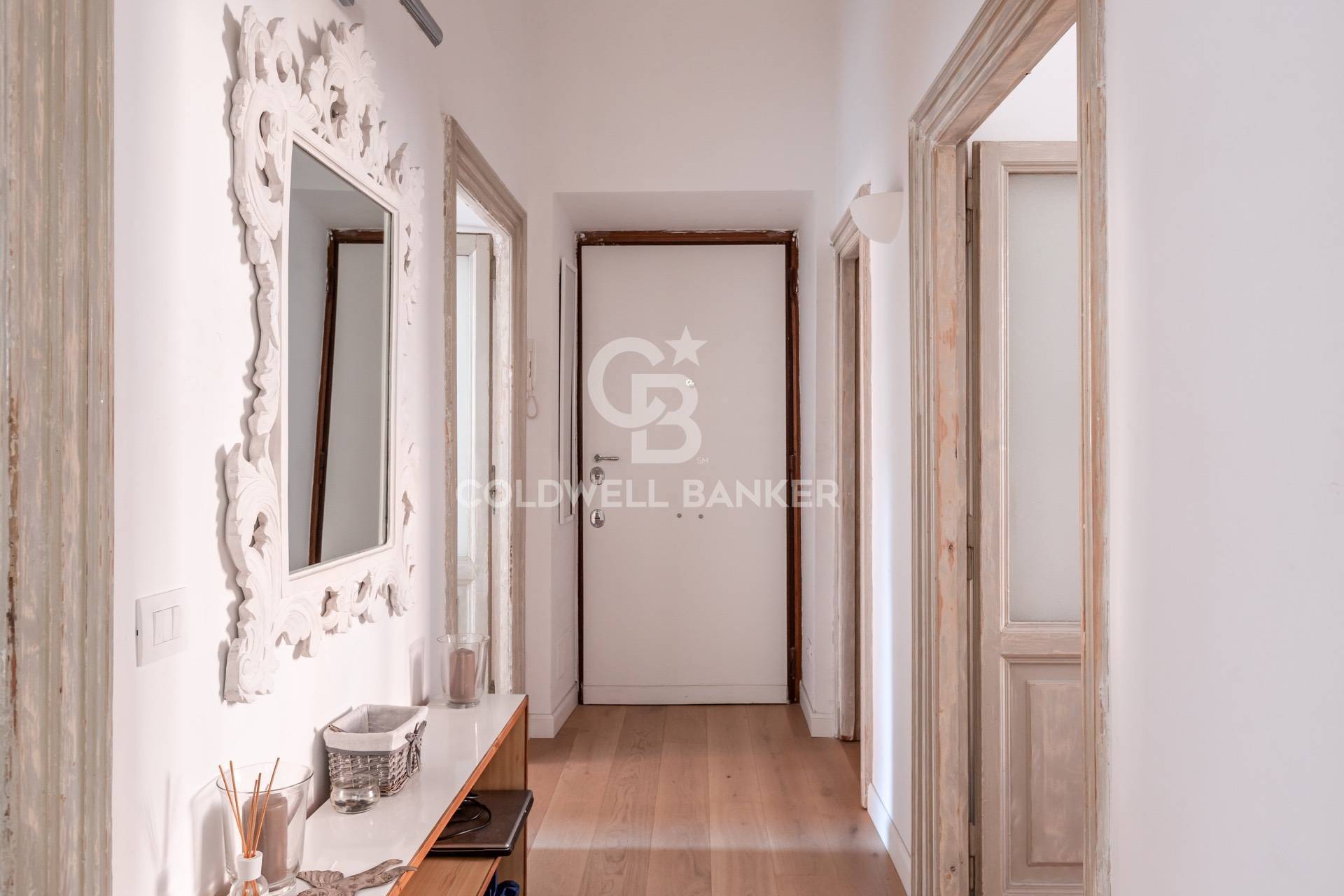 Roma, Roma, 00100, IT, 2 Bedrooms Bedrooms, ,1 BathroomBathrooms,Residential,For Sale,1720839