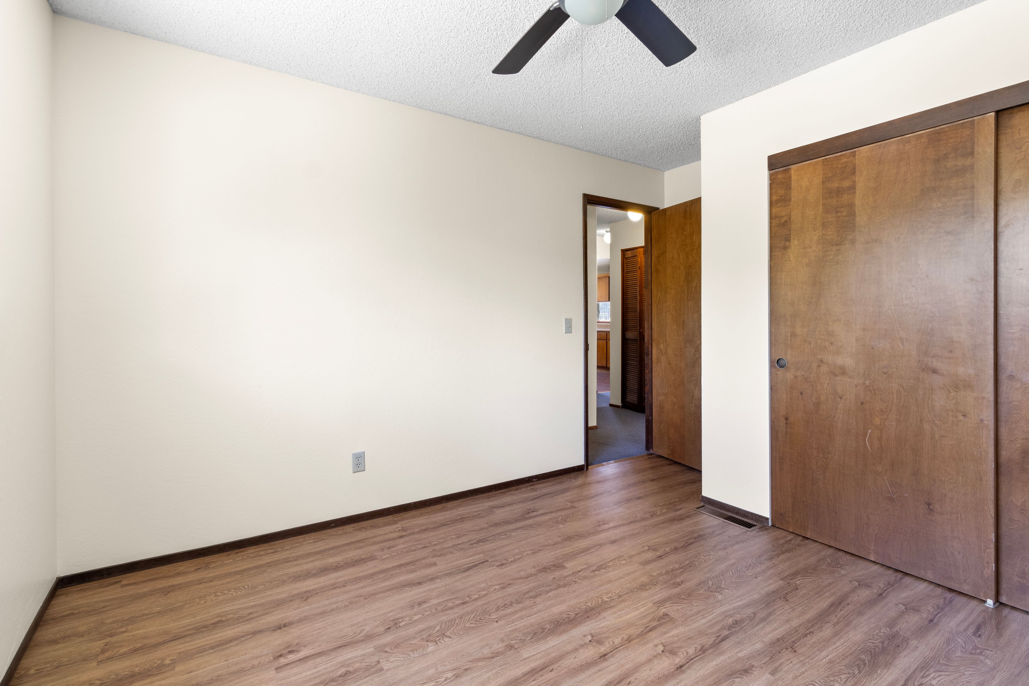  4805 Hawaina Way - 物件實景