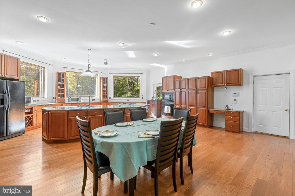 895 Stefaniga Road, Stafford, Virginia, 22556, United States, 4 Bedrooms Bedrooms, ,5 BathroomsBathrooms,Residential,For Sale,895 Stefaniga Road,1641488