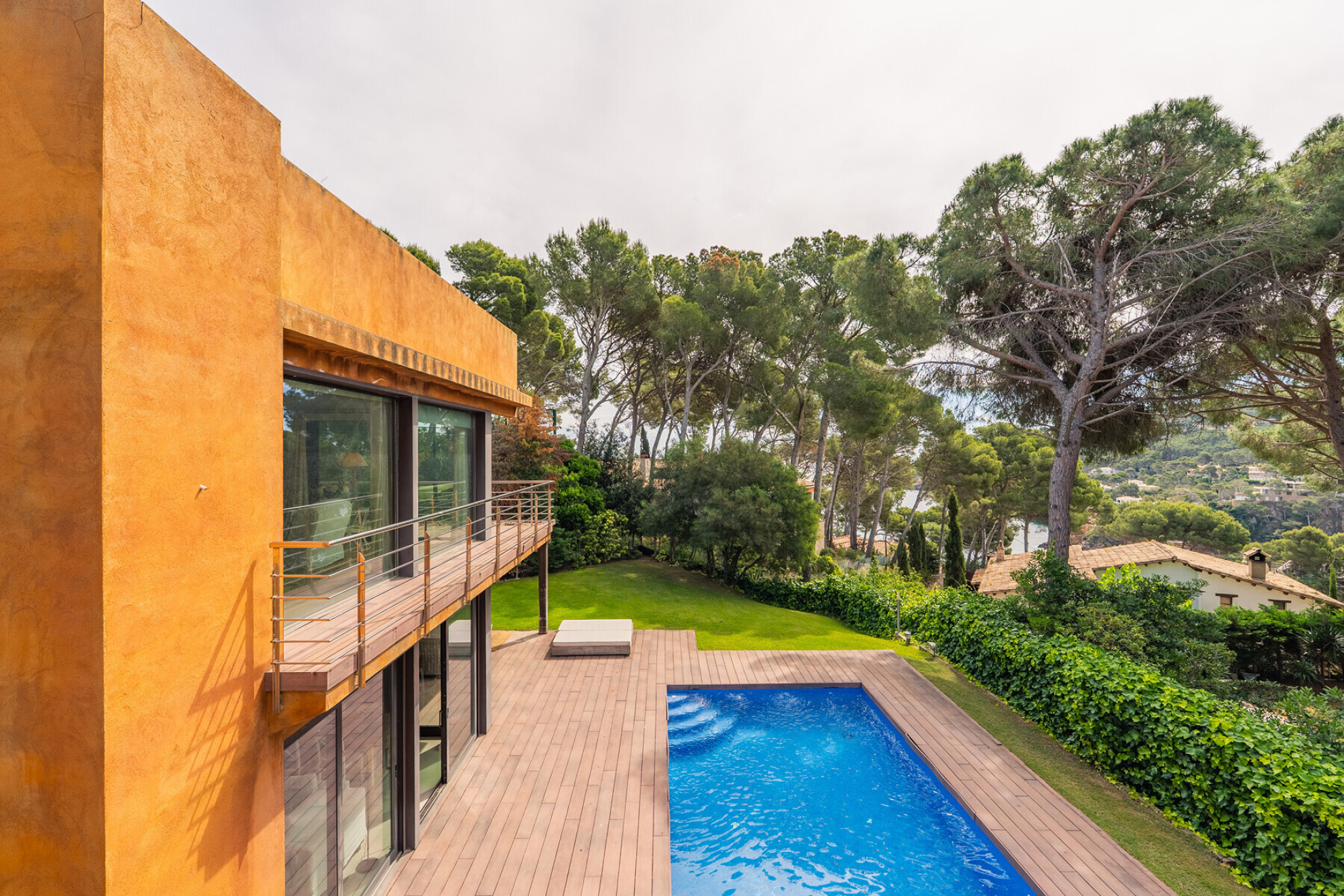  Contemporary house steps from the beach of Sa Riera, in Begur - 物件實景