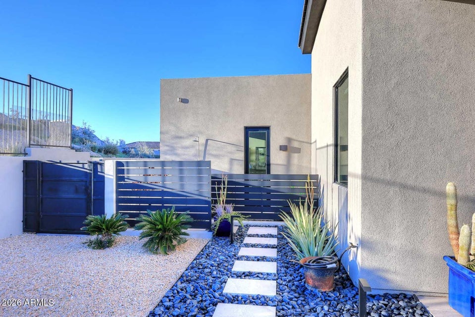 Scottsdale, Arizona, 85255, United States, 3 Bedrooms Bedrooms, ,Residential,For Sale,2009279