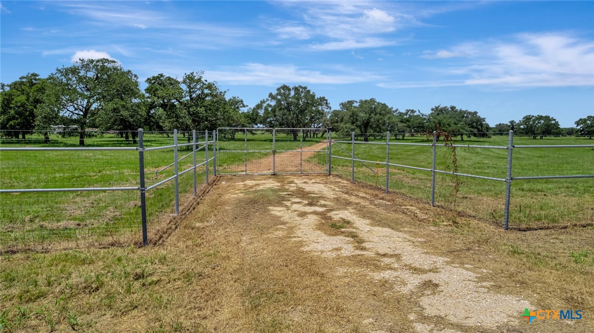 13320 US Highway 77, Hallettsville, Texas, 77964, United States, ,Land,For Sale,13320 US Highway 77,1614755