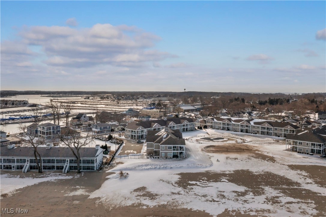 Port Clinton, Ohio, 43452, United States, 2 Bedrooms Bedrooms, ,2 BathroomsBathrooms,Residential,For Sale,2011320