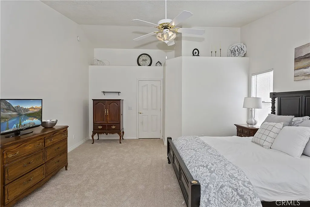 Victorvile, California, 92395, United States, 4 Bedrooms Bedrooms, ,2 BathroomsBathrooms,Residential,For Sale,1978607