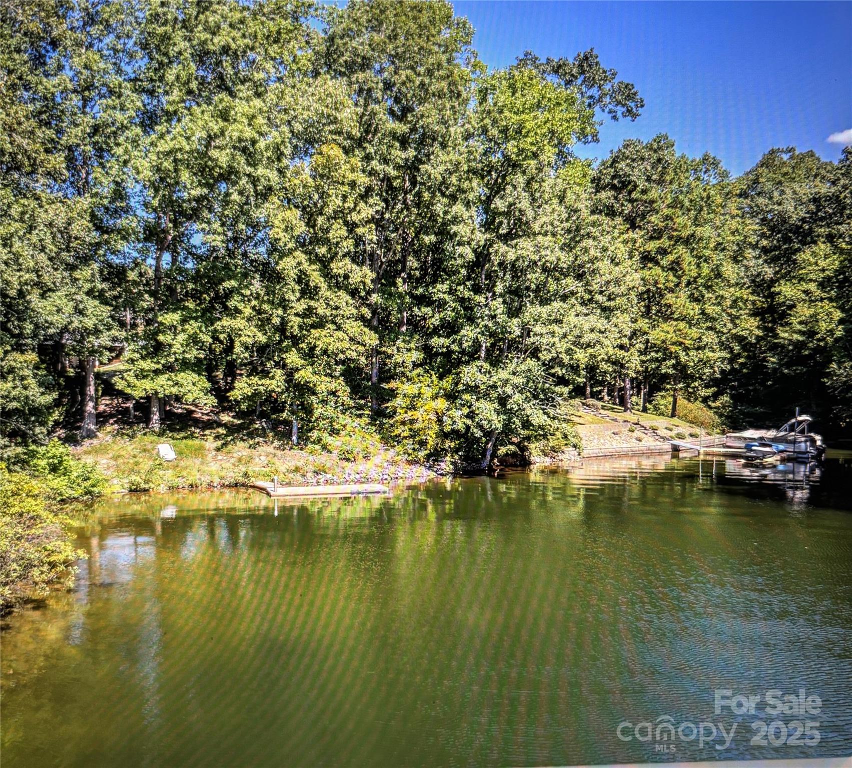 Kings Mountain, North Carolina, 28086, United States, 3 Bedrooms Bedrooms, ,3 BathroomsBathrooms,Residential,For Sale,1941598