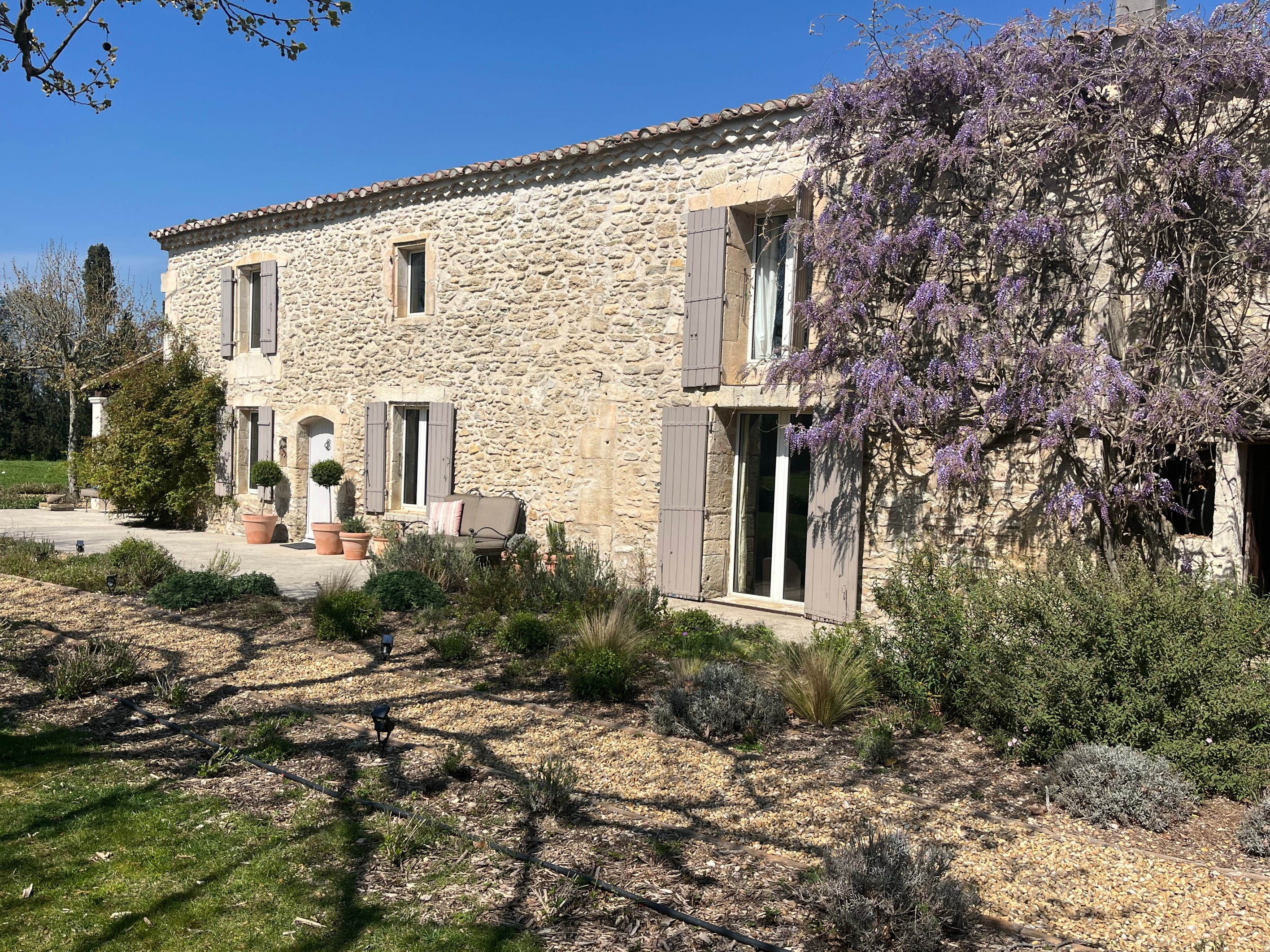  Stone mas set within a private olive grove in Saint-Rémy-de-Provence - 物件實景
