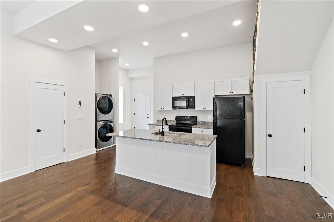 Allentown City, Pennsylvania, 18109, United States, 5 Bedrooms Bedrooms, ,5 BathroomsBathrooms,Residential,For Sale,1759200