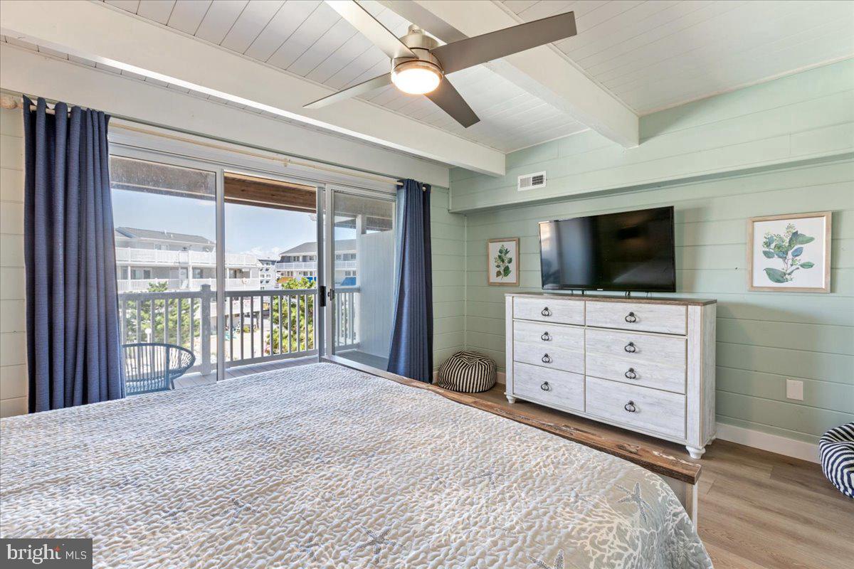 Ocean City, Maryland, 21842, United States, 4 Bedrooms Bedrooms, ,4 BathroomsBathrooms,Residential,For Sale,1989462