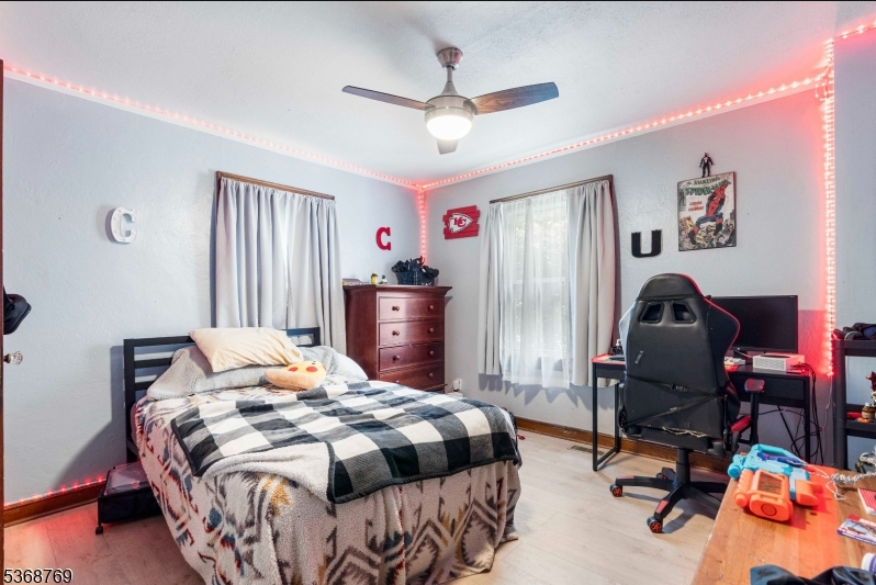 Union, New Jersey, 07083, United States, 3 Bedrooms Bedrooms, ,3 BathroomsBathrooms,Residential,For Sale,1885443