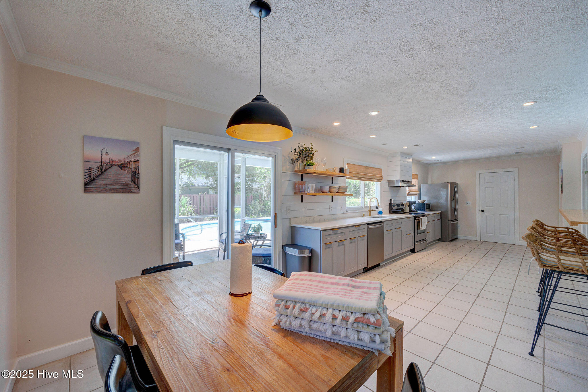 Wilmington, North Carolina, 28409, United States, 3 Bedrooms Bedrooms, ,3 BathroomsBathrooms,Residential,For Sale,1926442