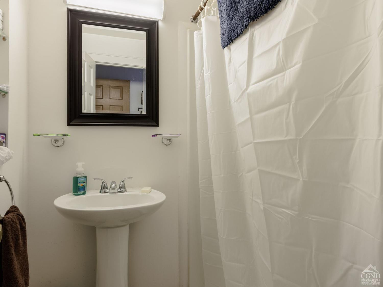 Windham, New York, 12496, United States, 4 Bedrooms Bedrooms, ,4 BathroomsBathrooms,Residential,For Sale,1777401